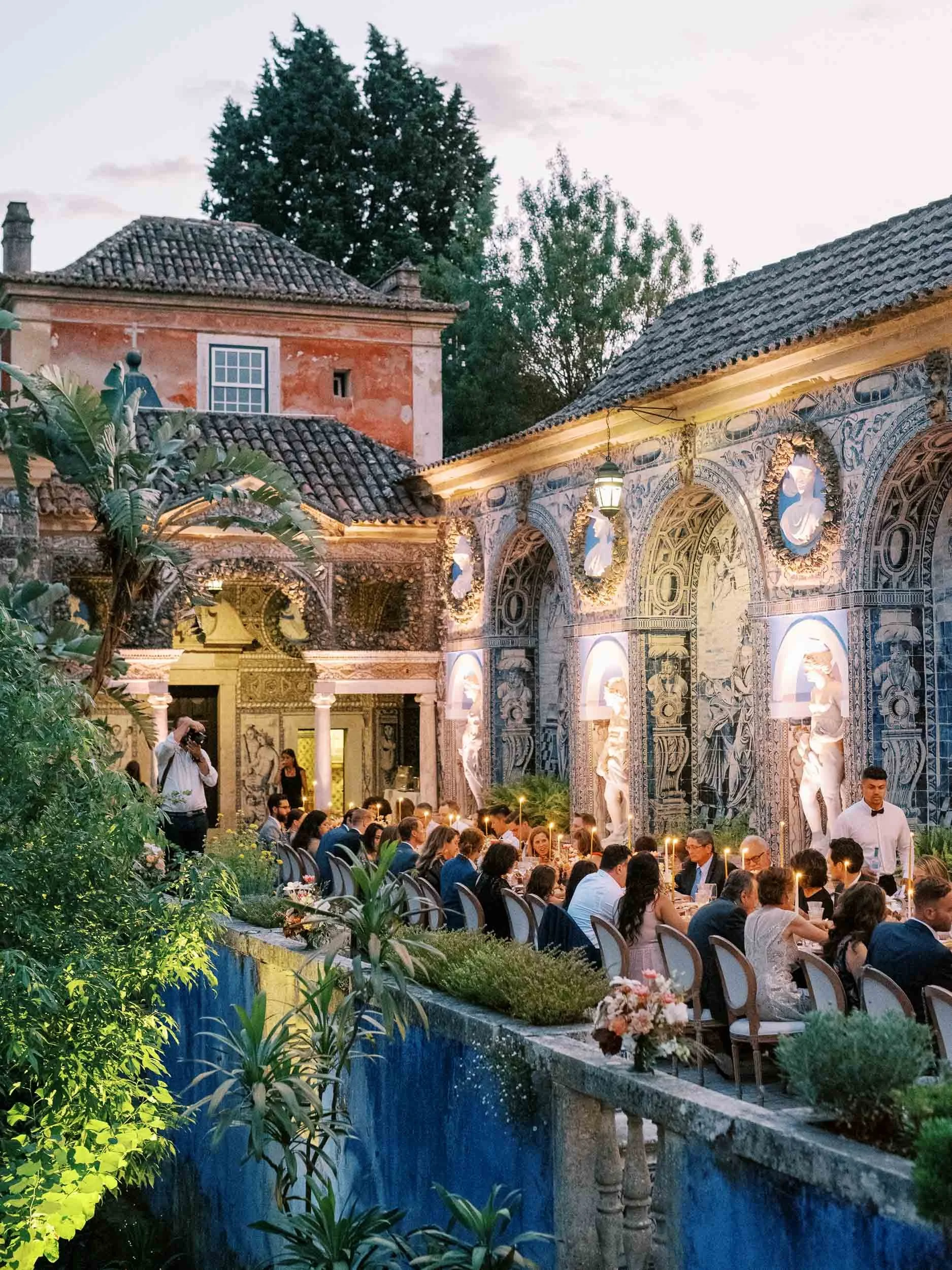 Wedding dinner at Palácio dos Marqueses de Fronteira in Lisbon, Portugal