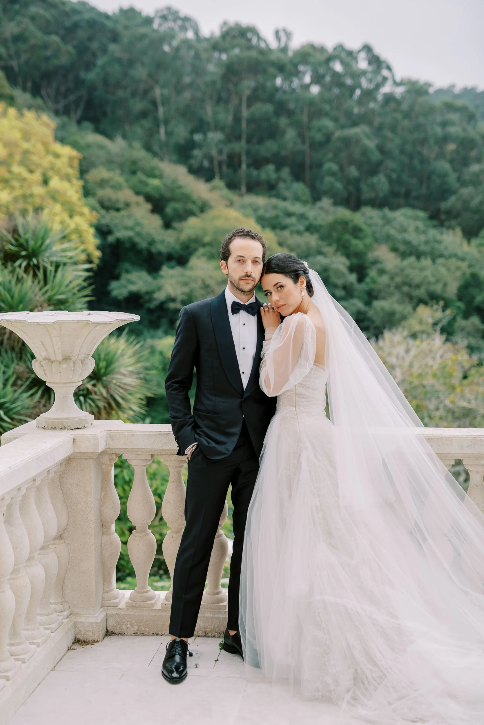 Bride and groom portrait at Quinta da Bella Vista in Sintra
