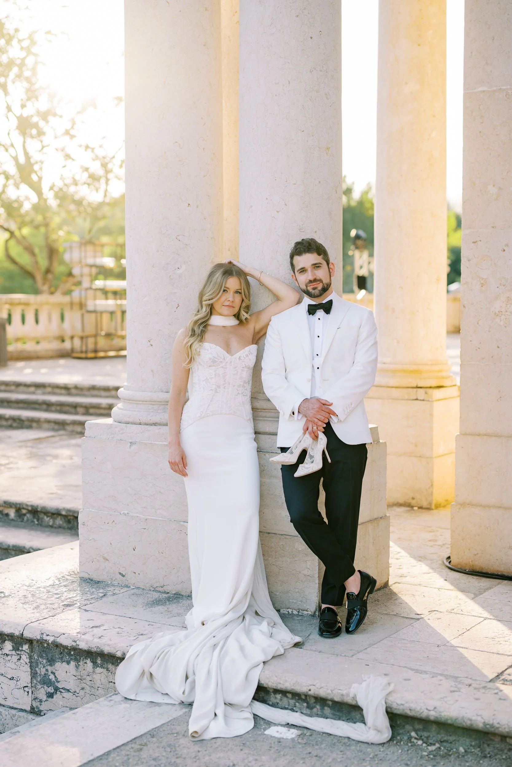 Bride and groom at Palácio de Queluz in Portugal