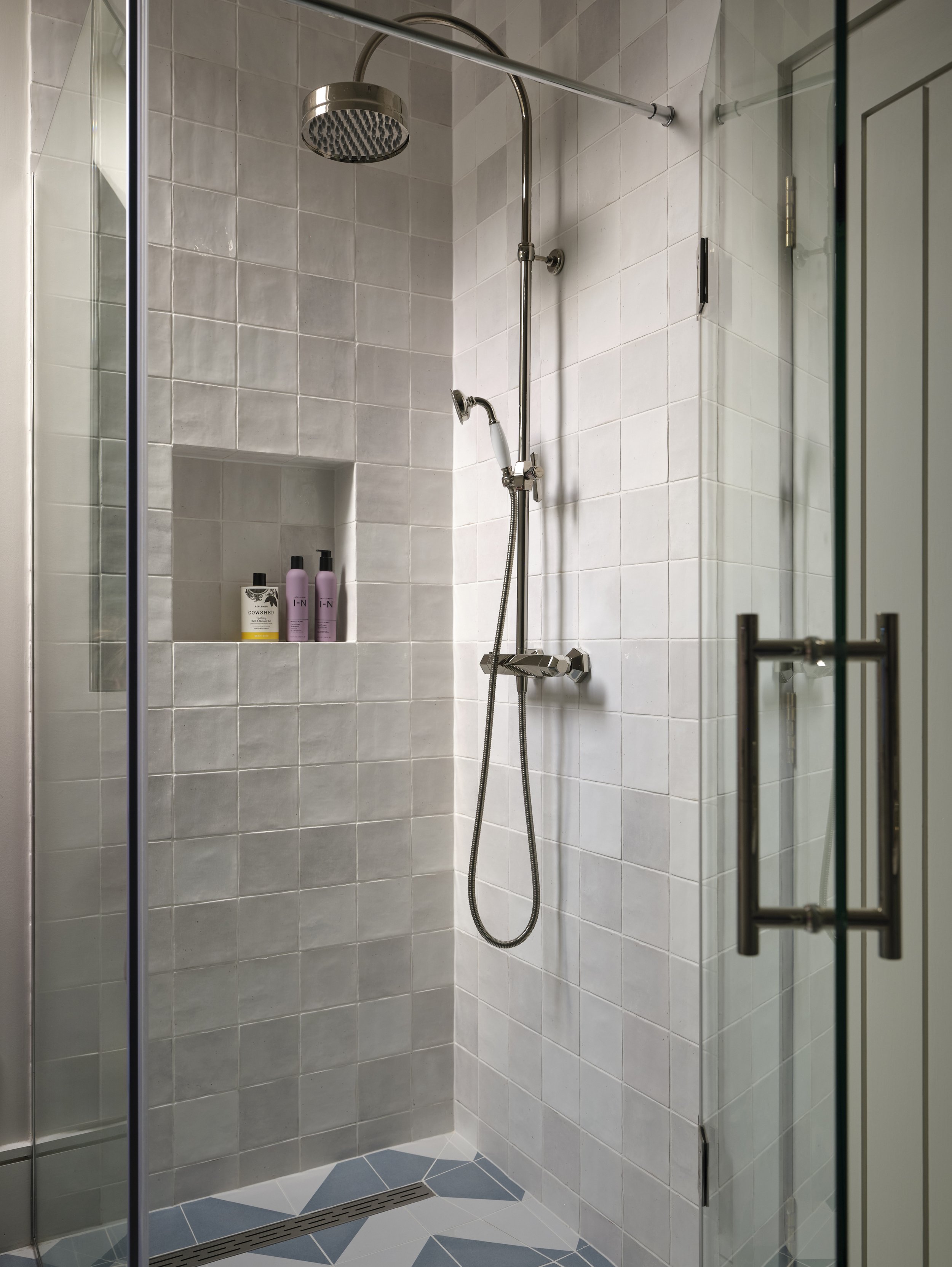 TBS_25.11.25_Bathroom 2_02.jpg