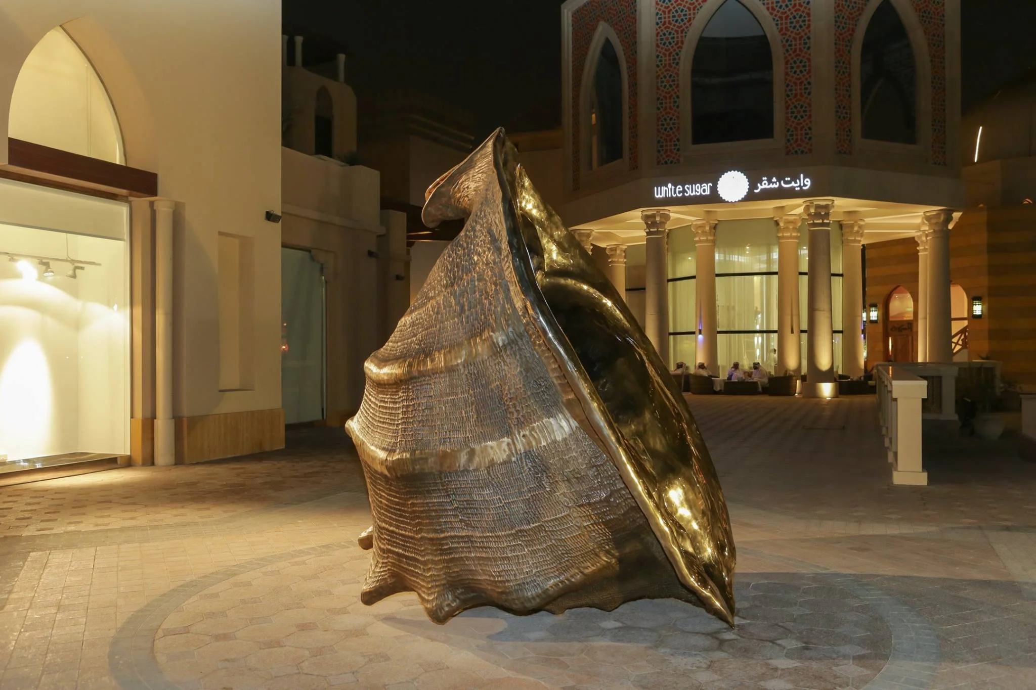 marc-quinn-sculptural-works-exhibition-qatar-mohamad-makouk