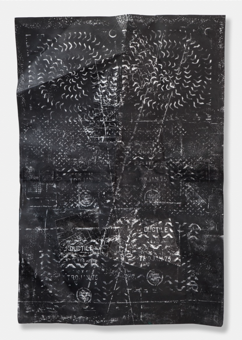 marc-quinn-artworks-installation-qatar-curated-by-makouk-core-art-strategies