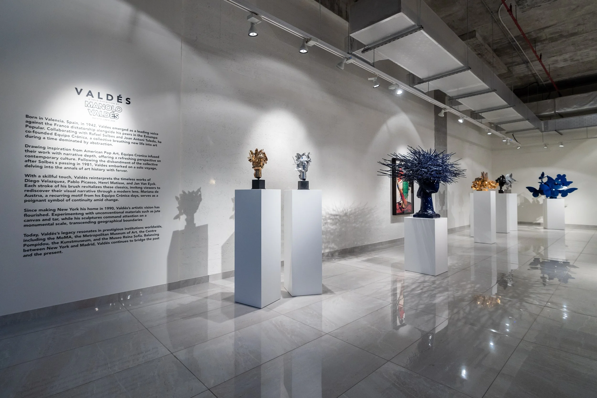 Sculptural installation from Manolo Valdés exhibition curated by Mohamad Ali Makouk at Anima Gallery