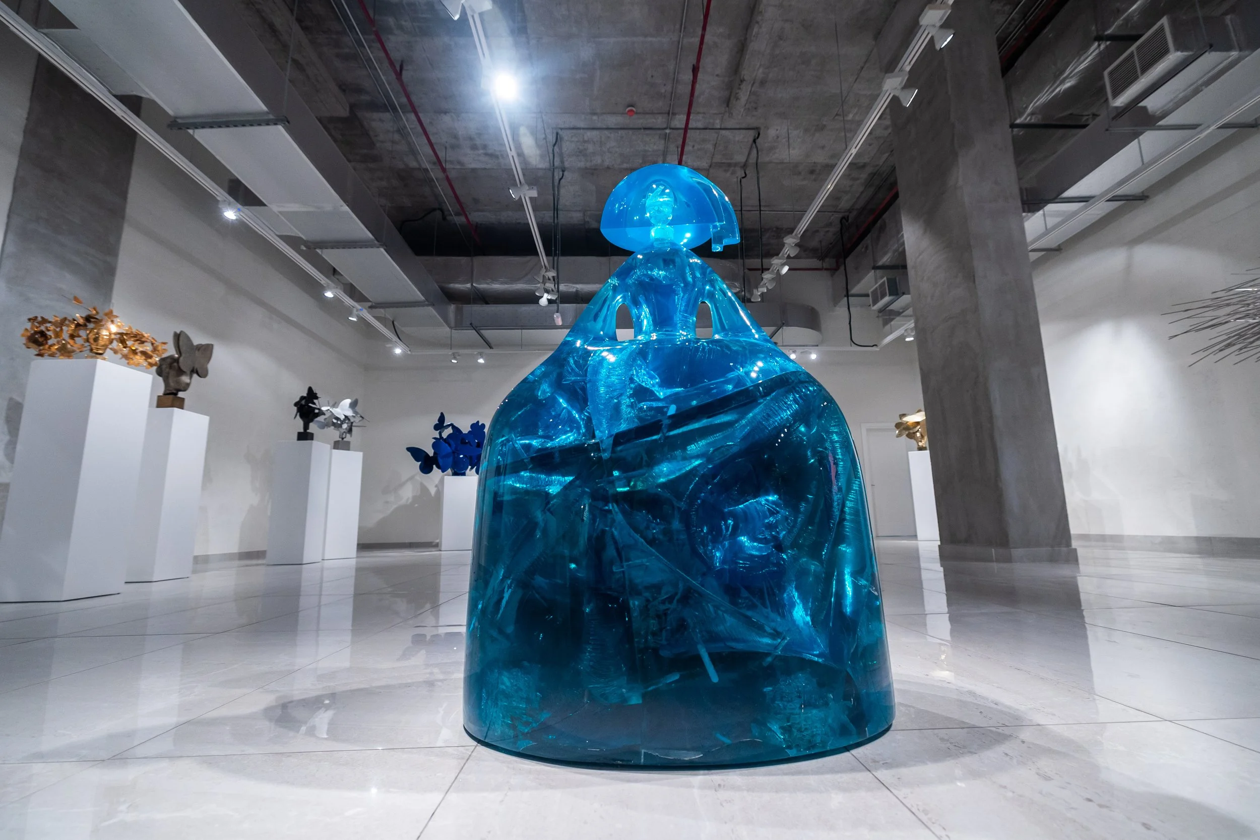 Exhibition layout featuring works by Manolo Valdés curated by Mohamad Ali Makouk at Anima Gallery