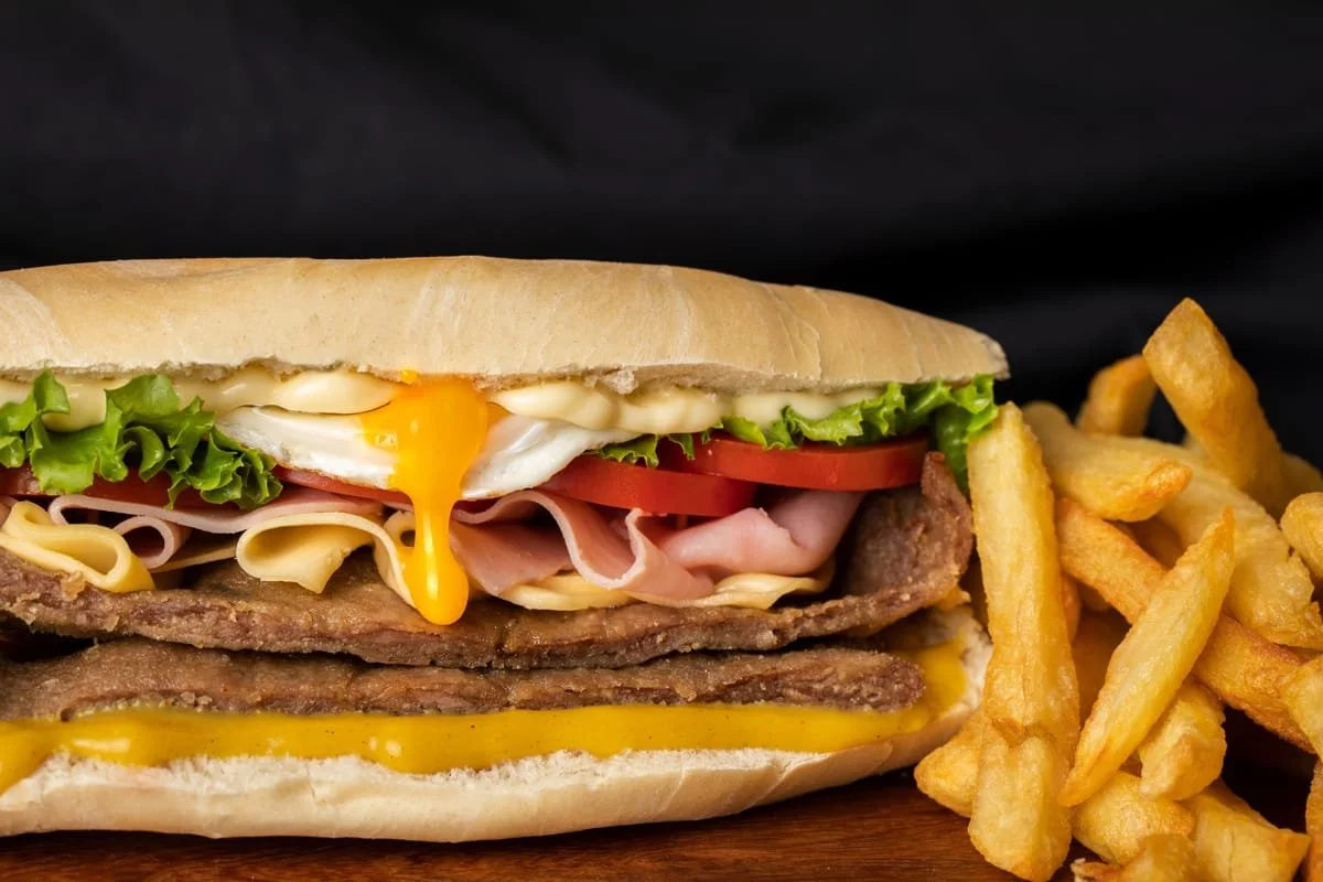 🥪 What does Lionel Messi like to eat?