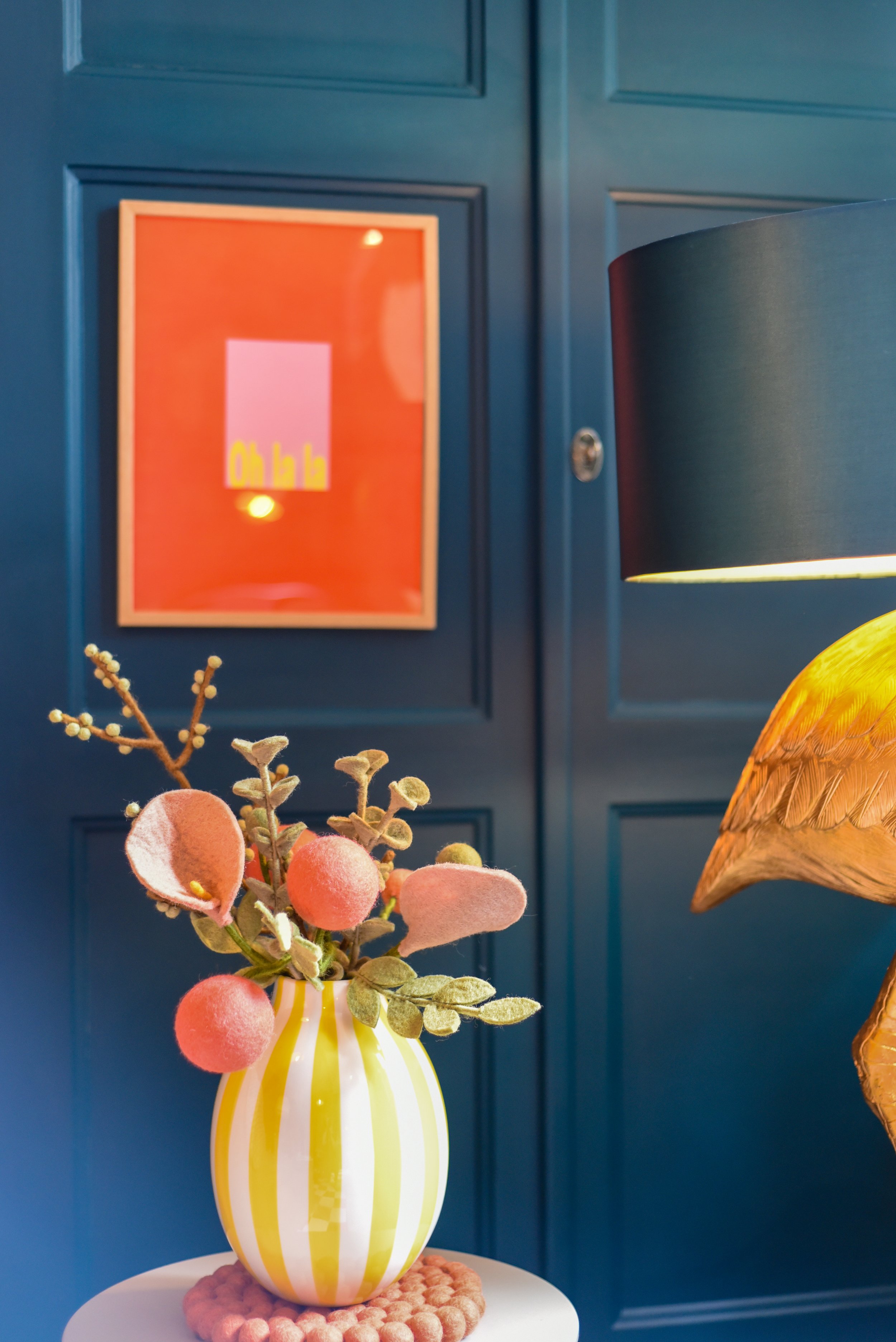 Un vase dans le cabinet