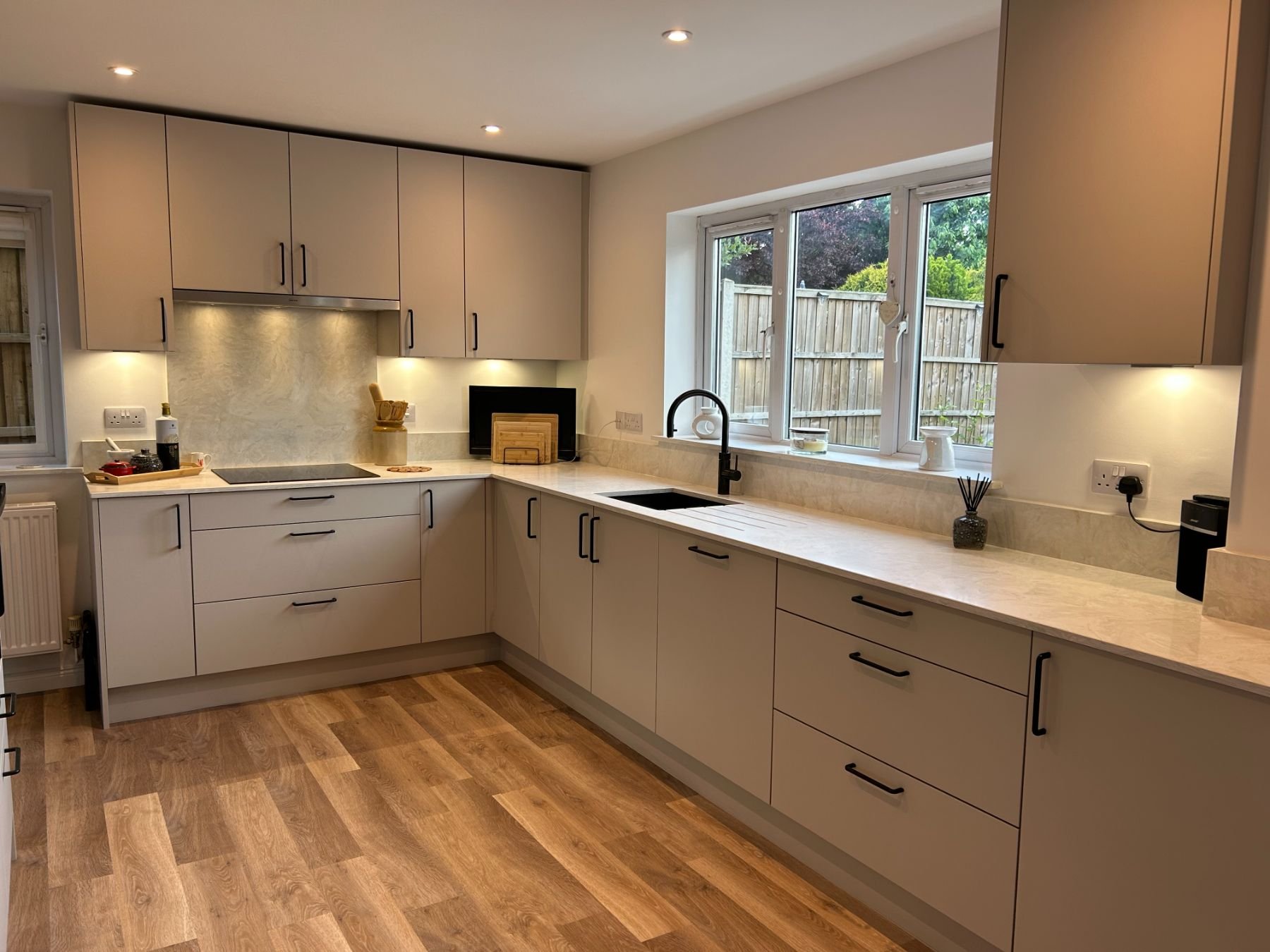 RFK-cashmere-slab-kitchen-09.jpeg