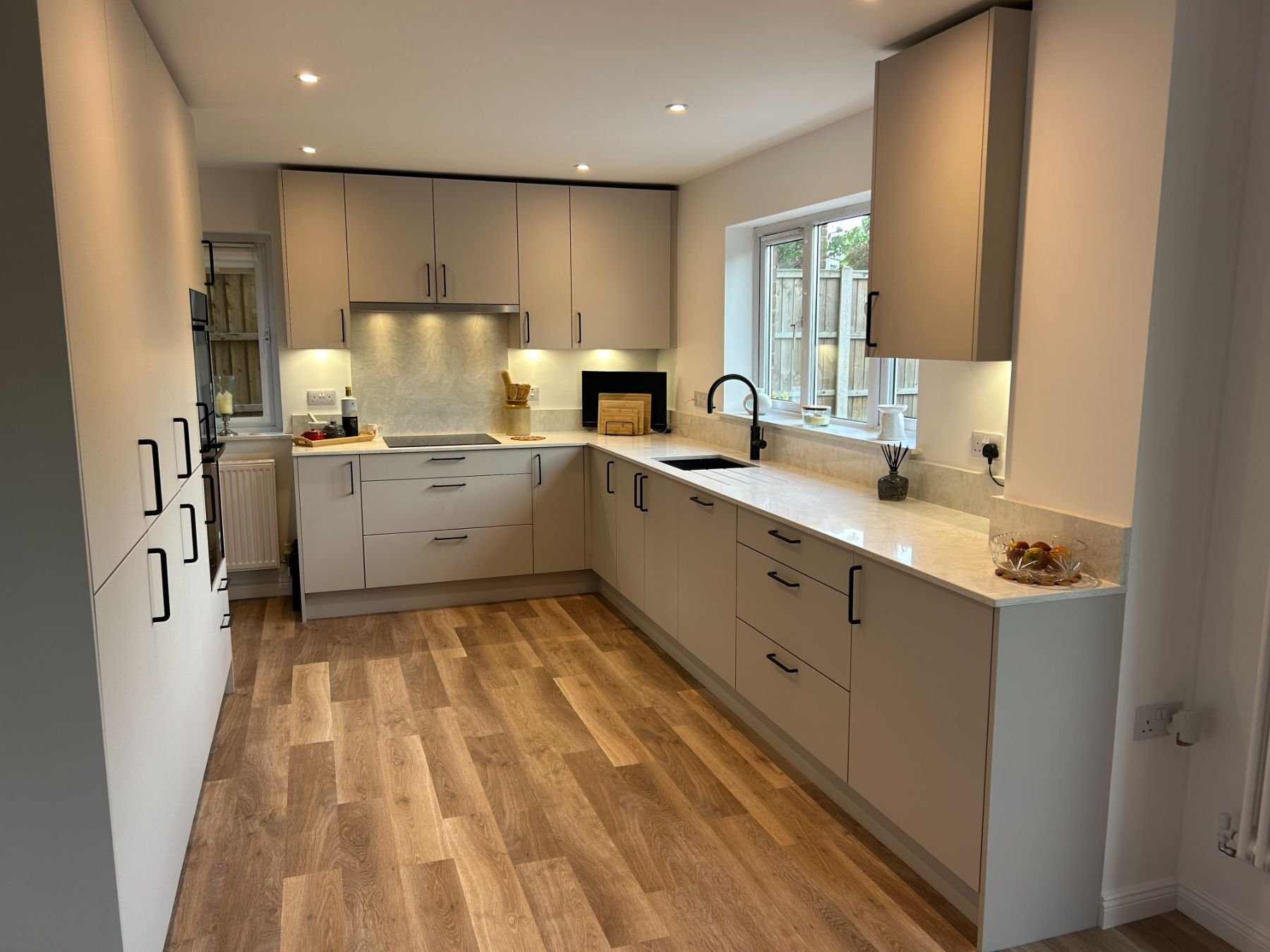 RFK-cashmere-slab-kitchen-02.jpeg