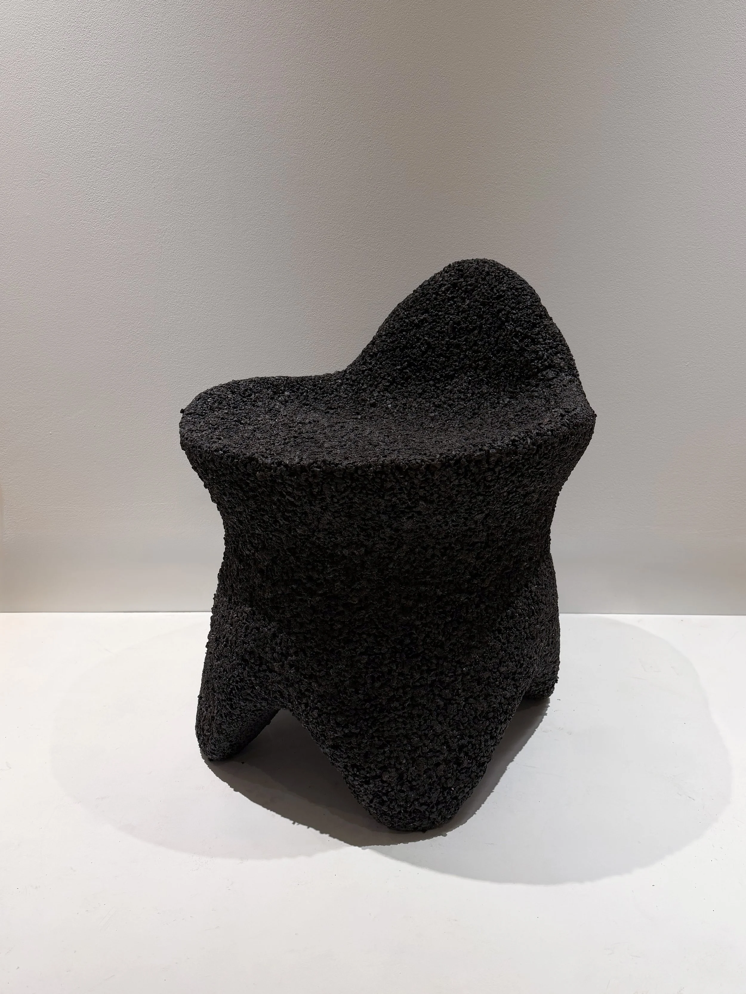 Luis Ho_ Chair 45 degrees view 08 - Luis CHIH WEI HO.jpeg