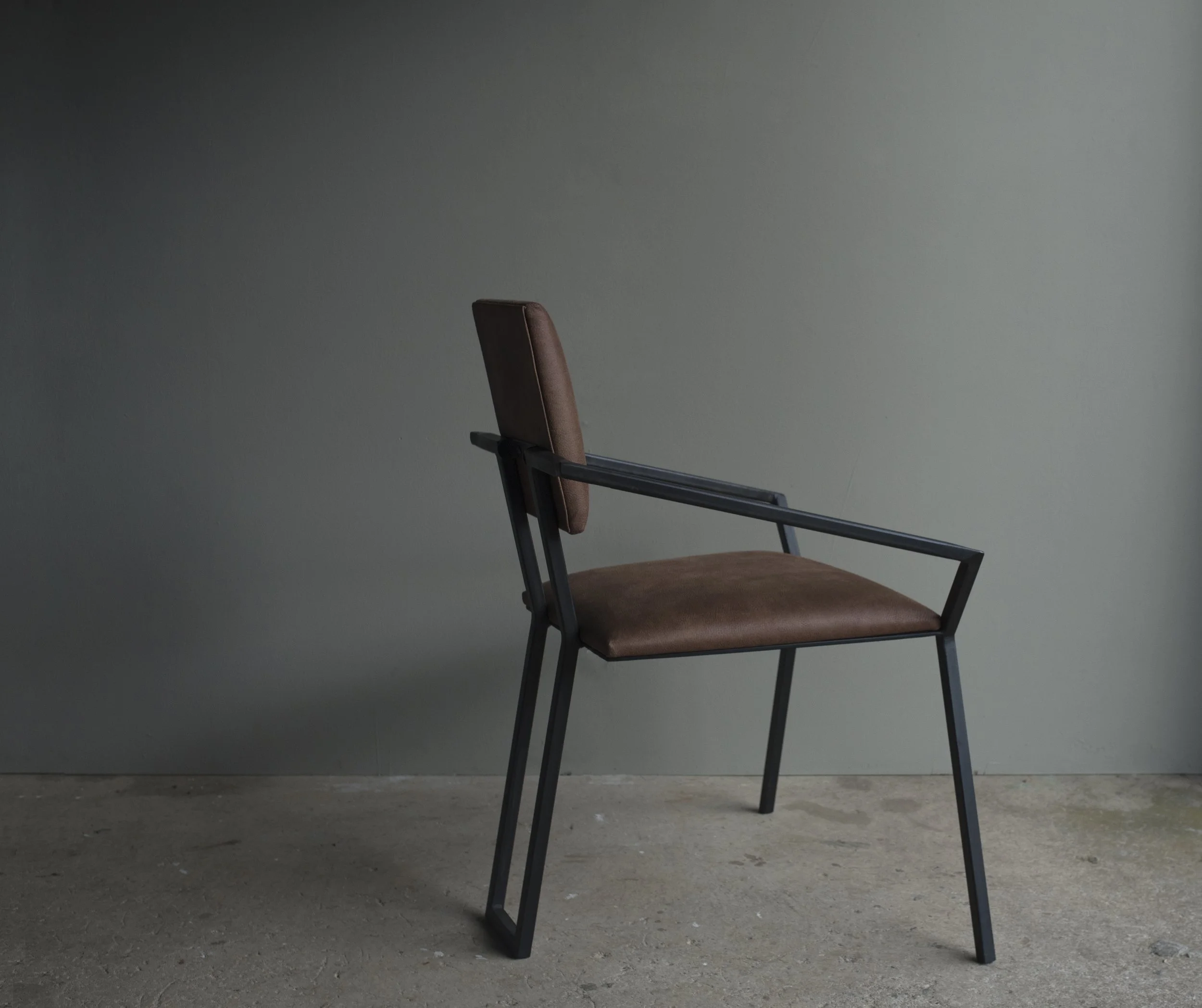 Tamasine Osher_Purton chair_03 - Tamasine Osher.jpg