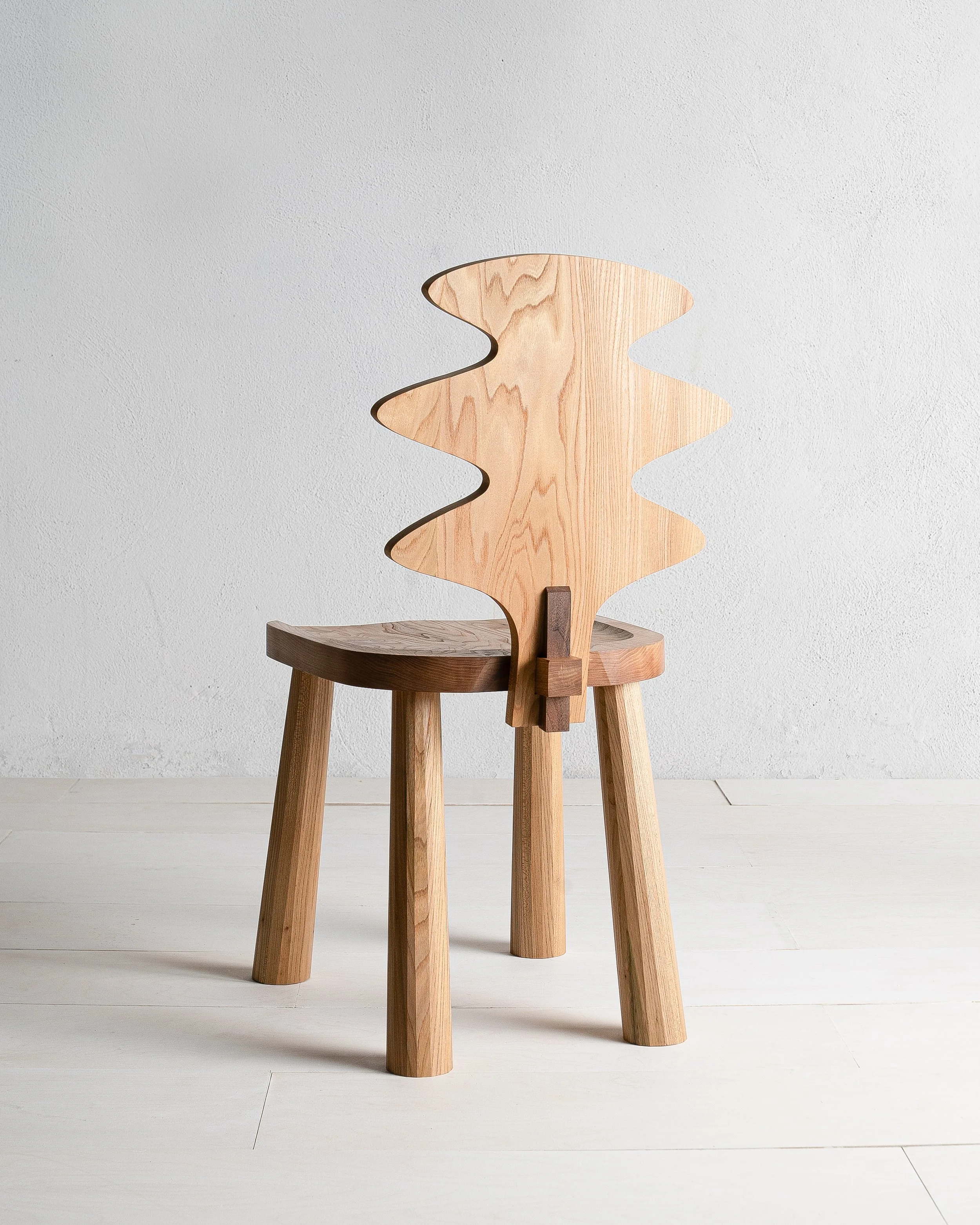 Mythology_Enki chair_02 - Anna Kidel.jpg