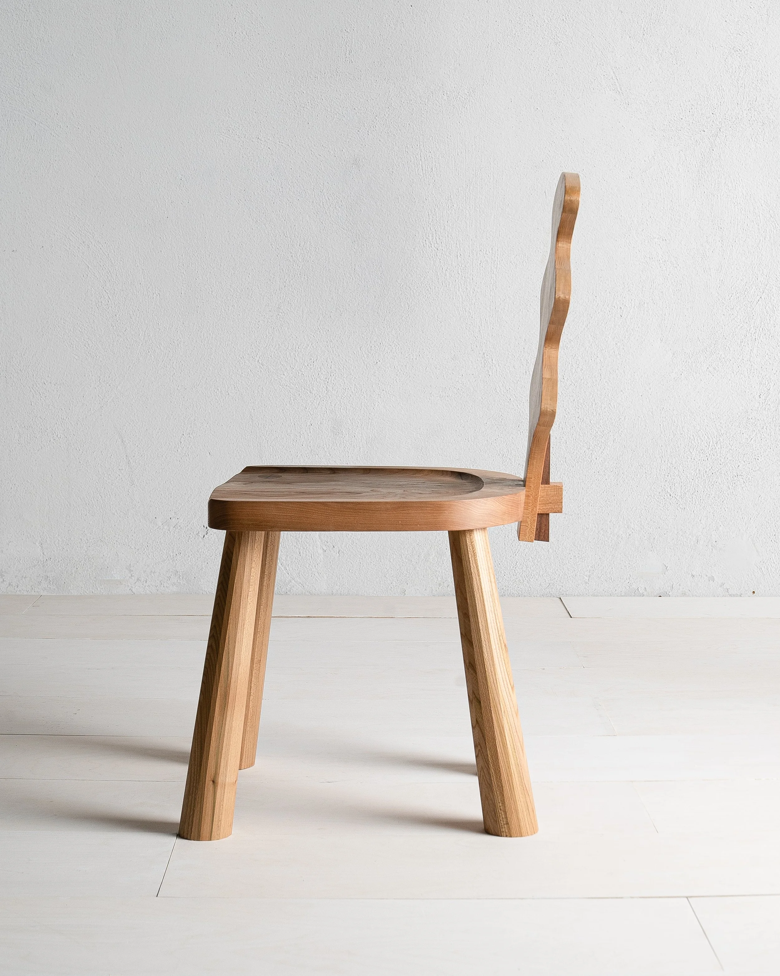 Mythology_Enki chair_03 - Anna Kidel.jpg