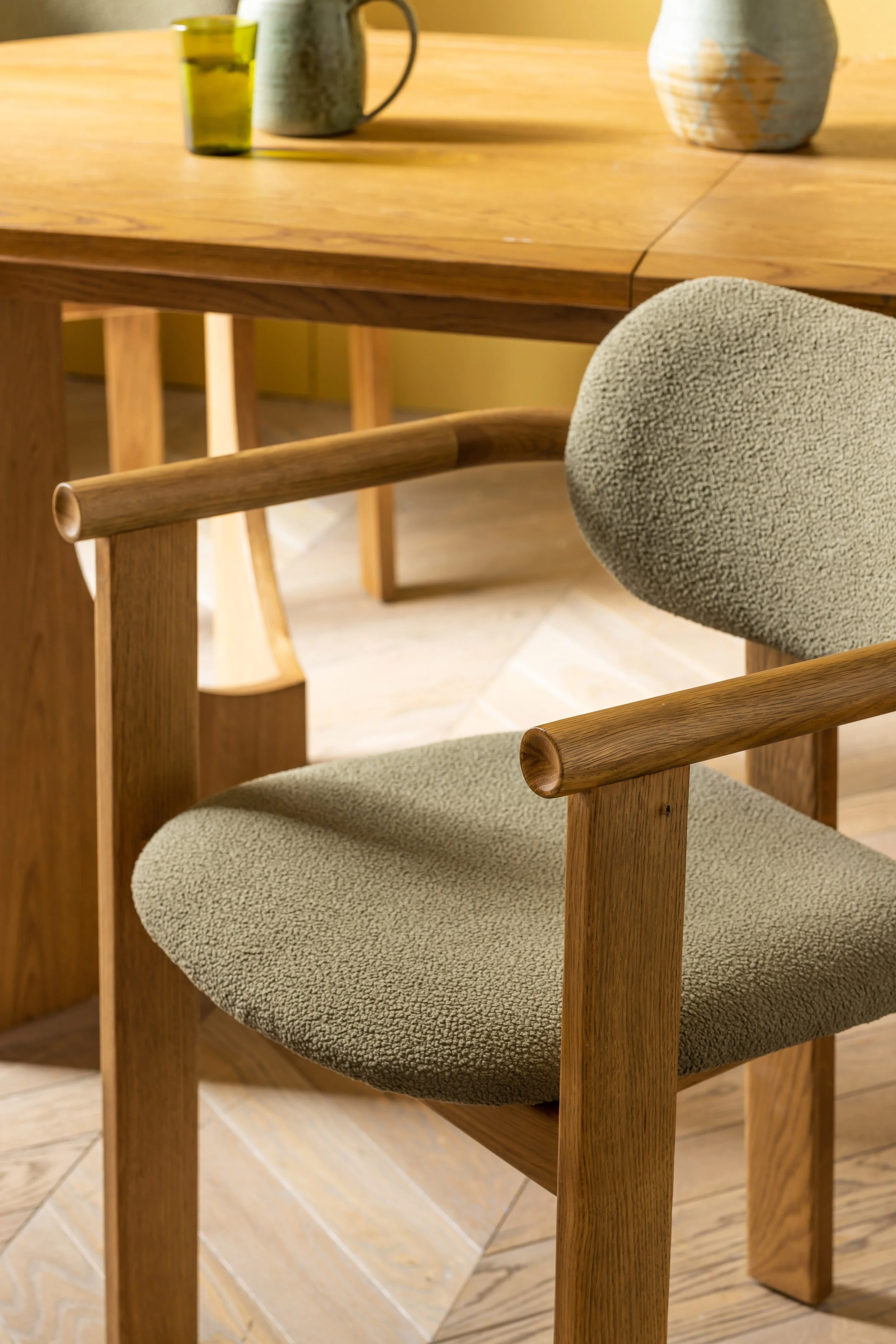 AtkinAndThyme_CoraOakDiningChairInOliveBoucle3 - Hannah McGilvery.jpg