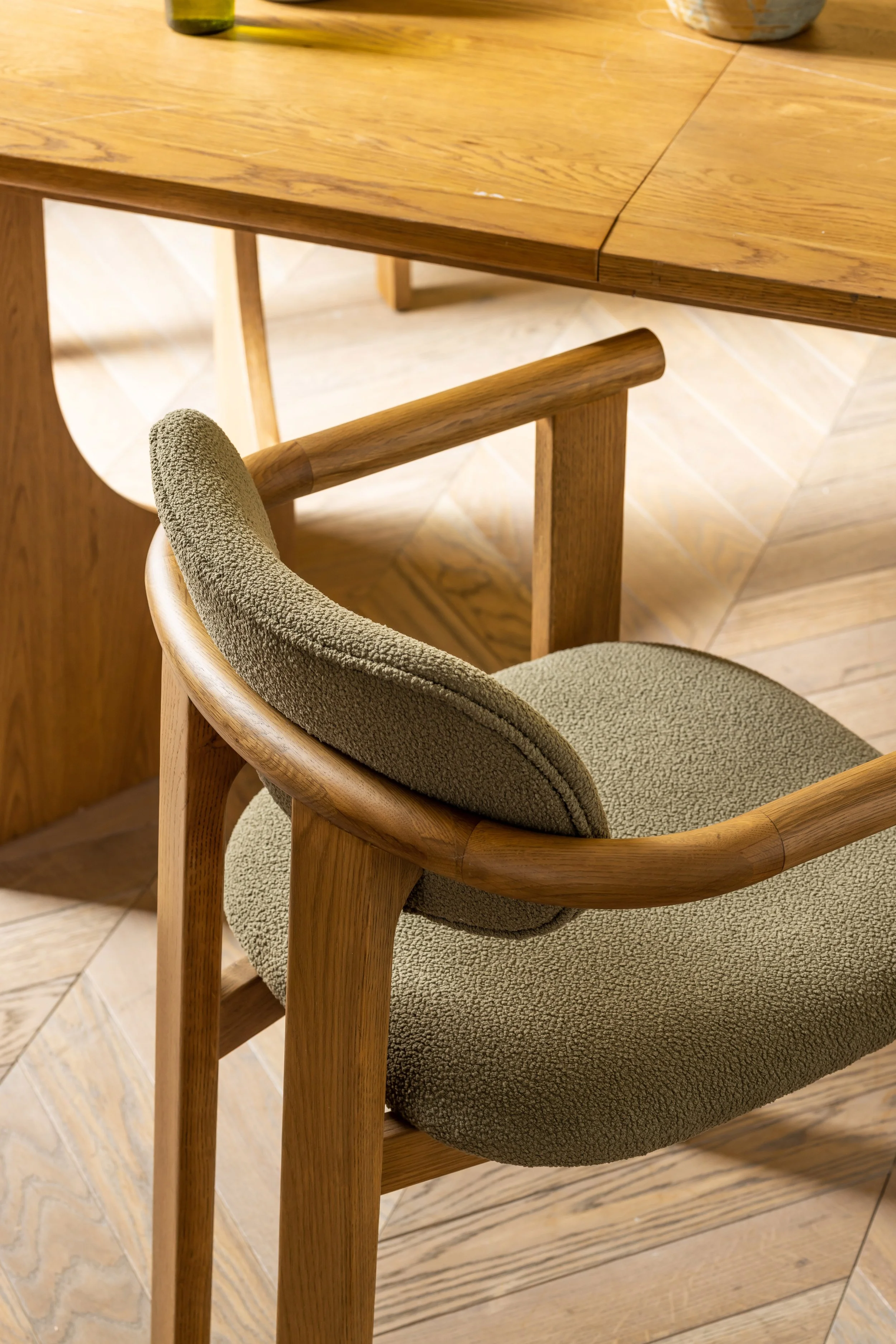 AtkinAndThyme_CoraOakDiningChairInOliveBoucle2 - Hannah McGilvery.jpg