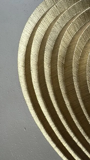 Hold Gold close up.jpeg