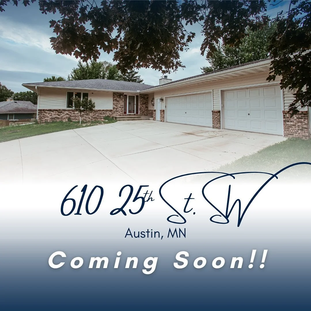 Newly Listed in Austin, MN. A great sprawling rambler includes a six-car garage, perfect for any toys!!😉

#mnrealtor #lakessothebysrealty #newhome #homeforsale #mnrealestate