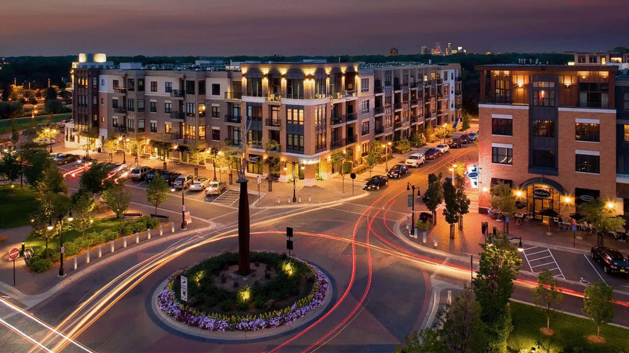 Living in St. Louis Park, MN: A Connected Community with Strong Market Appeal