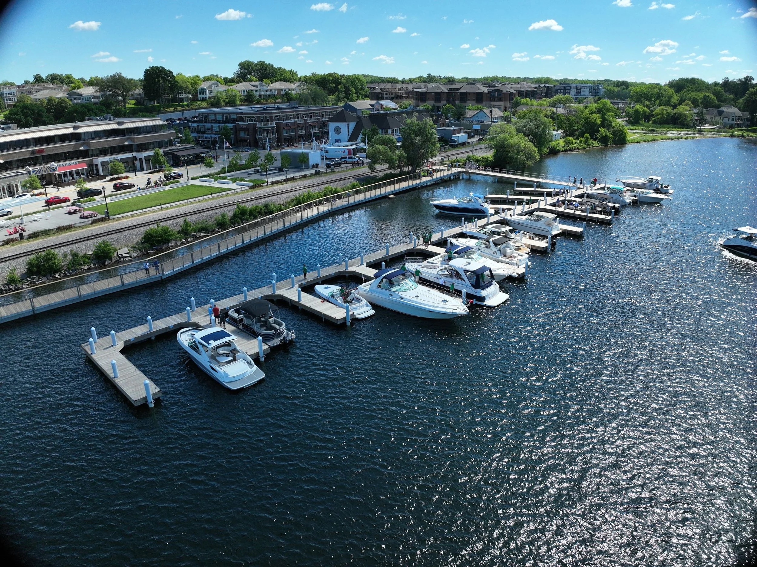 Wayzata, Minnesota: Lakeside Luxury Meets Small-Town Charm