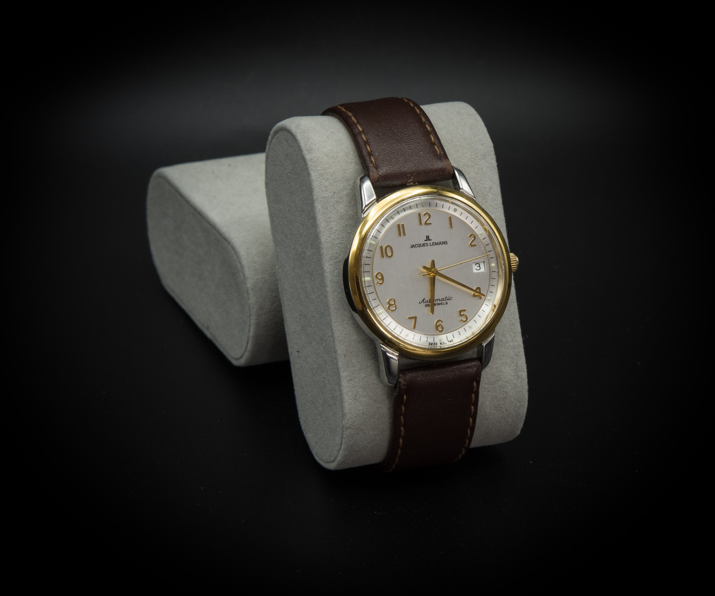 Montre mécanique                     