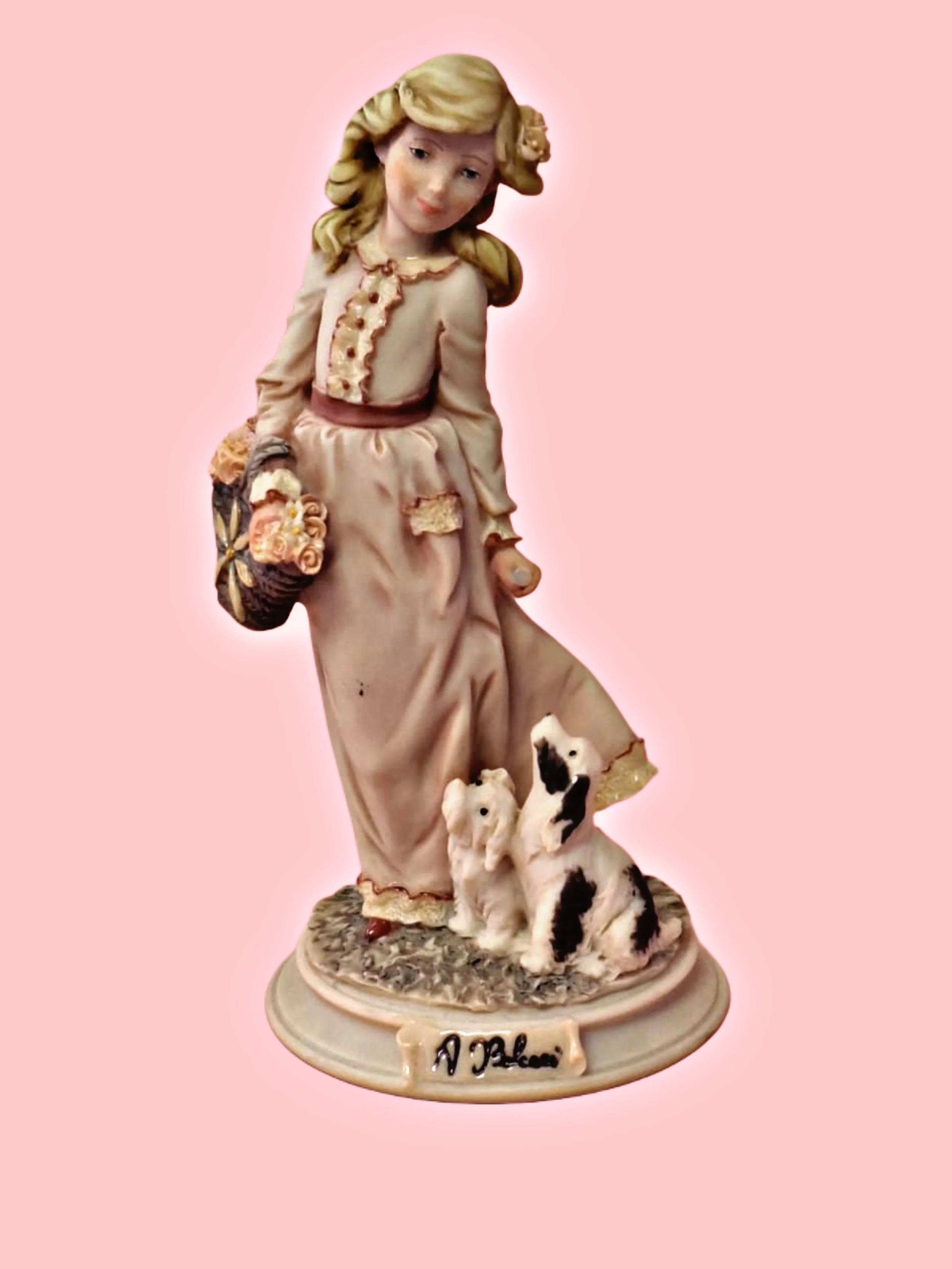 Statuina in Porcellana Ragazza con Cagnolini – Firmata