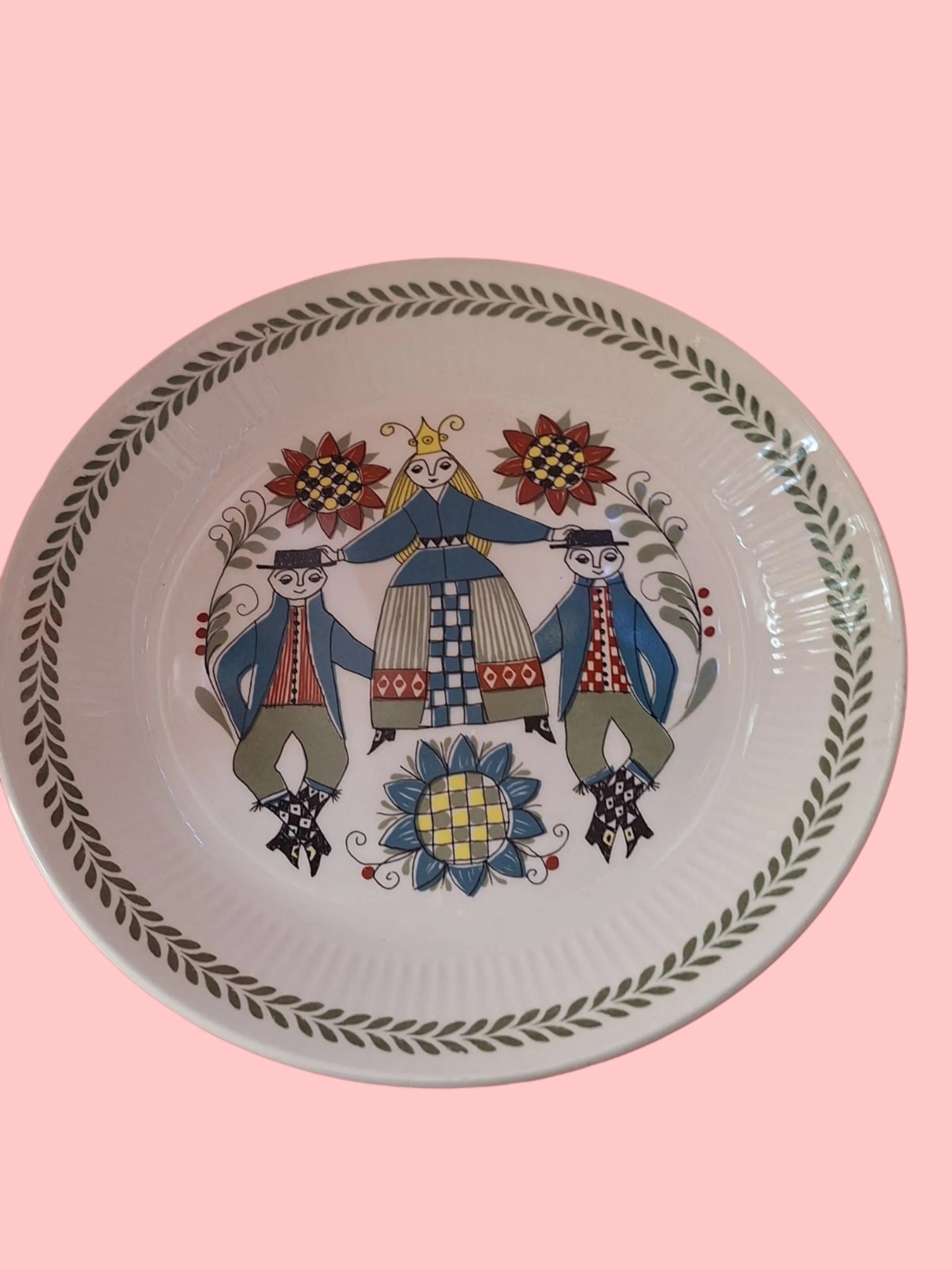 Piatto decorativo in ceramica stile folk