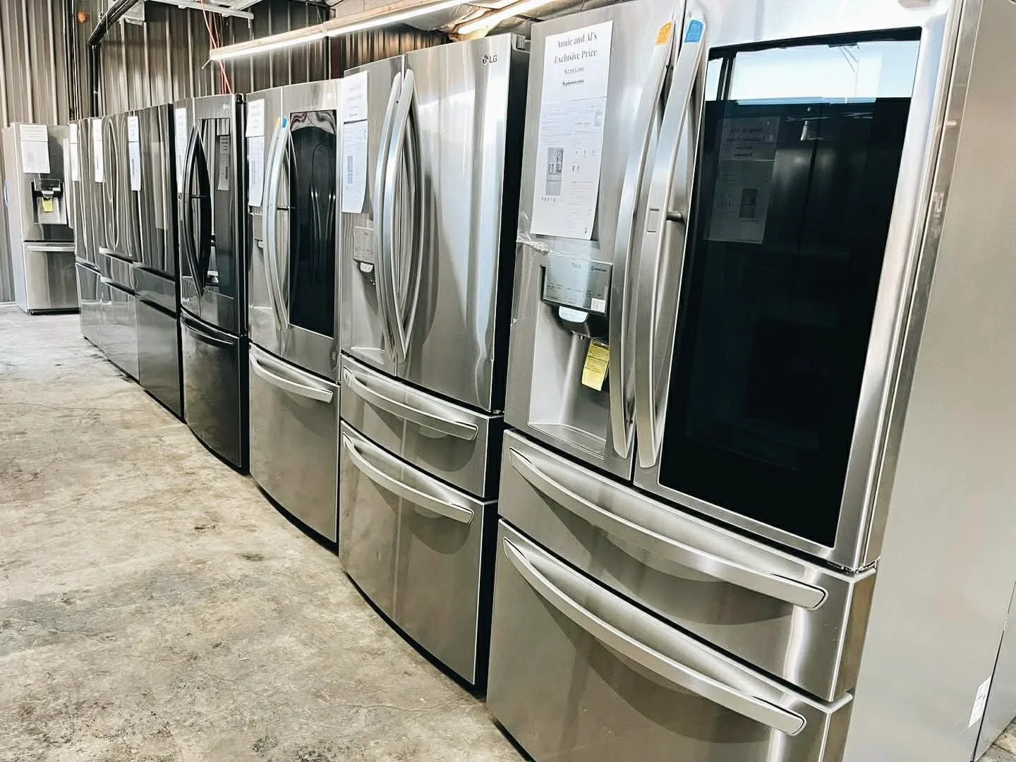 Lots of new refrigerators on sale, discount open box and scratch and dent refrigerators at Huntsville discount appliance store