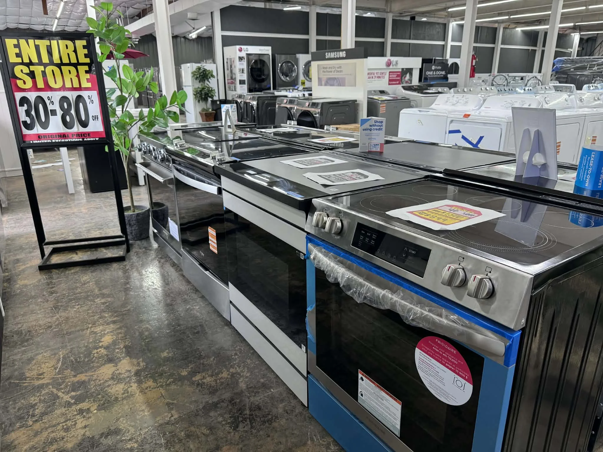 Discount ovens and stoves on sale Huntsville, alabama at an appliance outlet