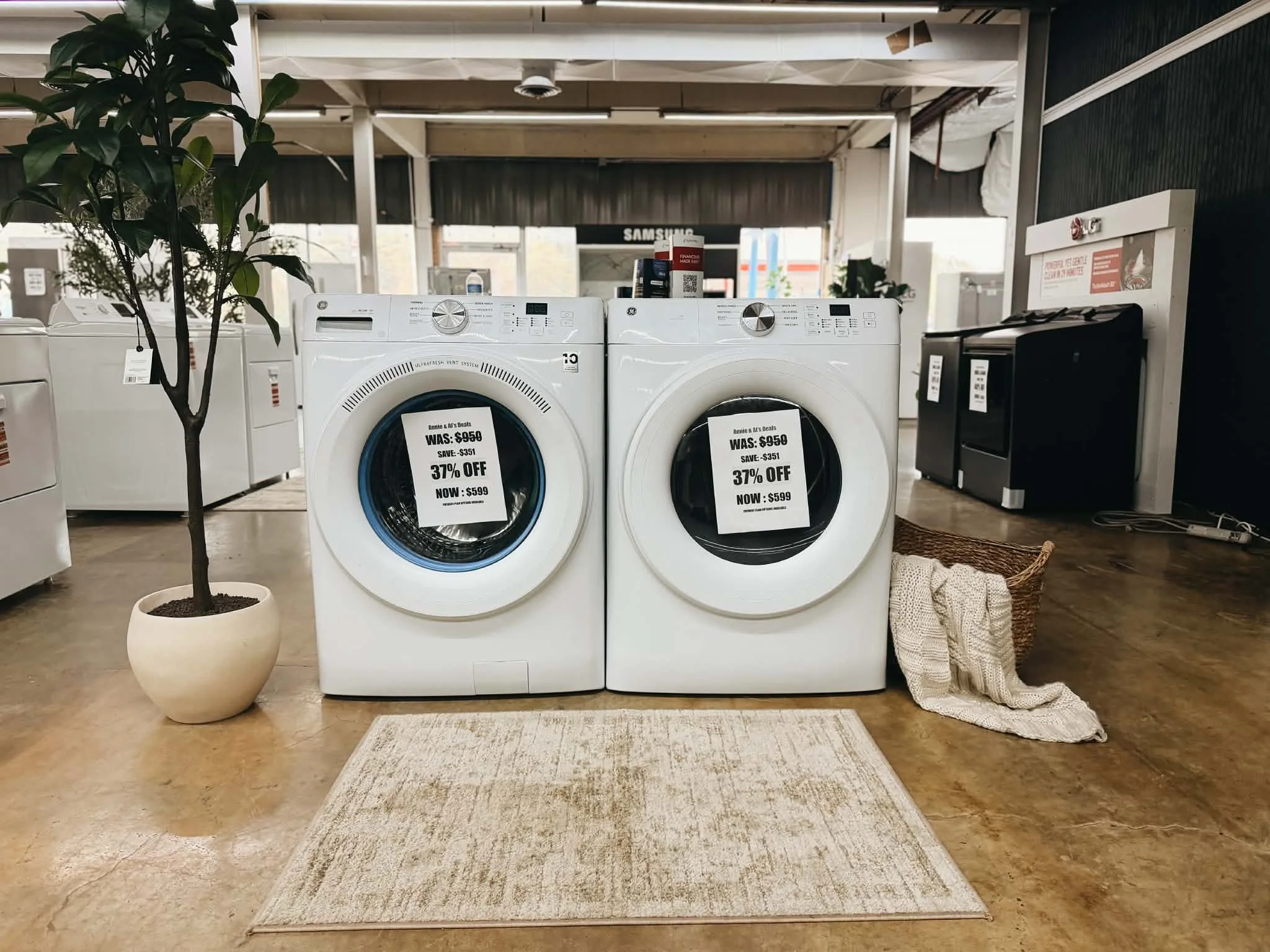 GE Washer dryer set on discount sale clearance in a Huntsville alabama discount appliance outlet