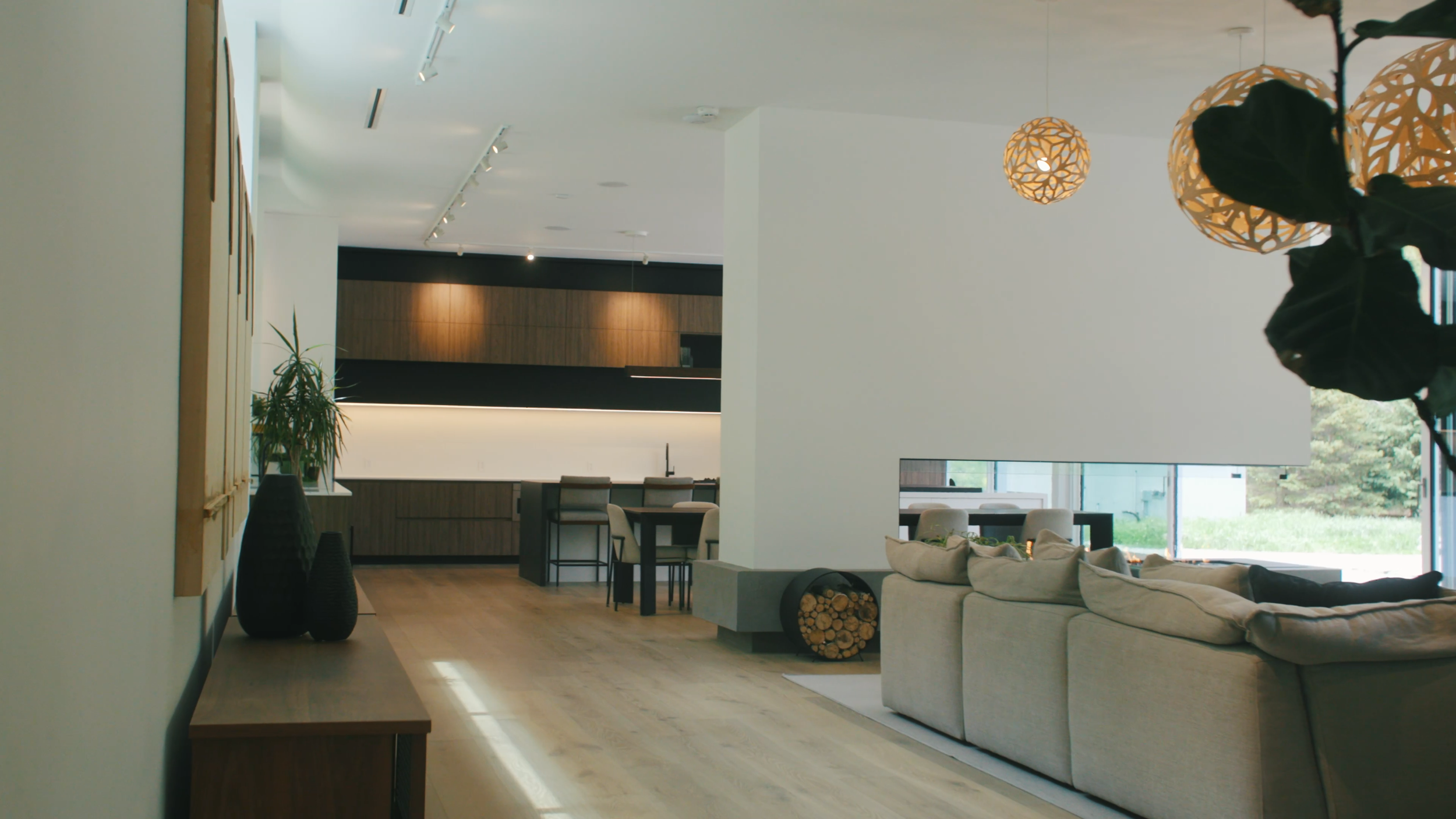 66 Weirs Lane Unbranded-00-00-24-546.png