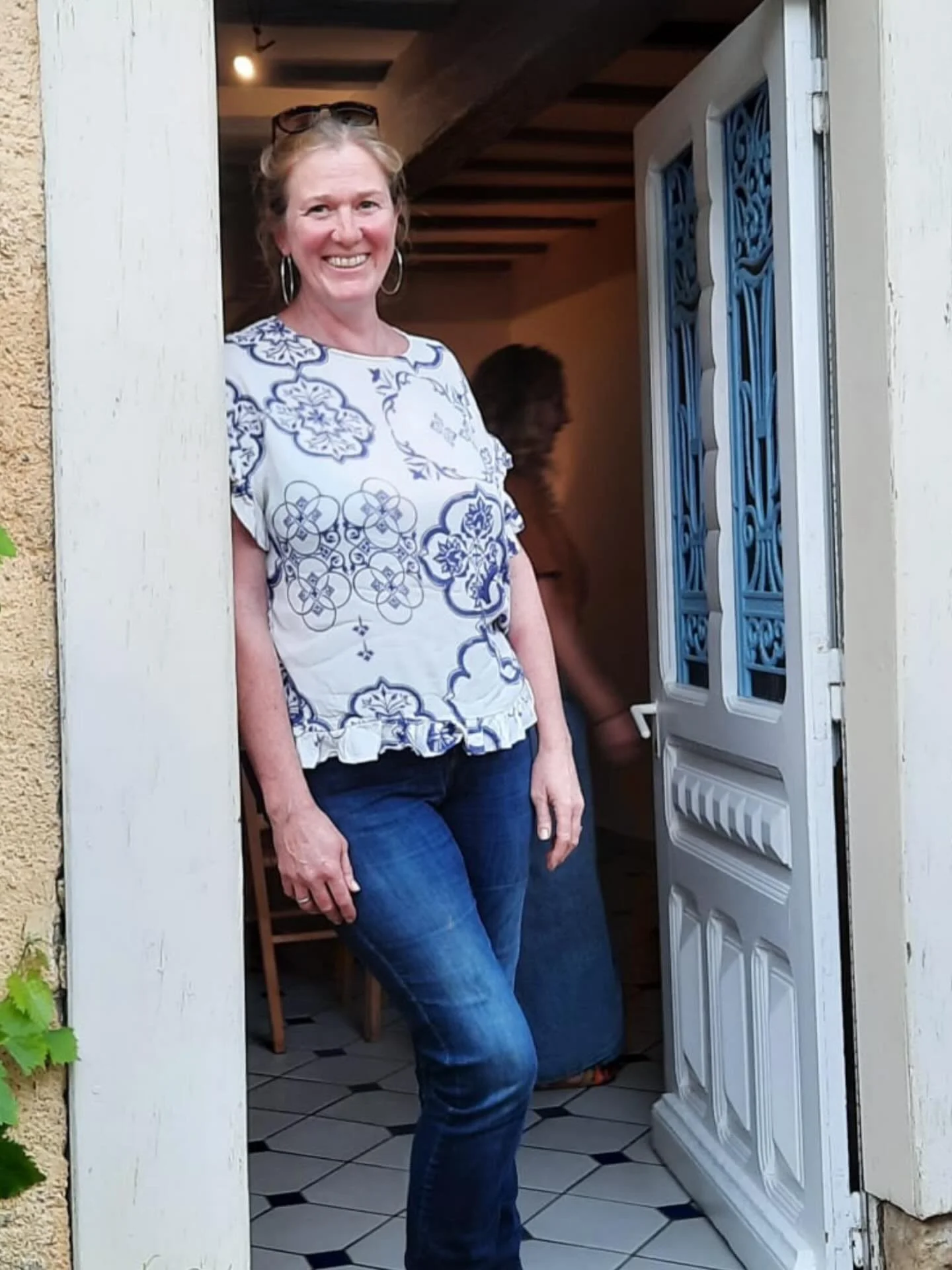 Meet our wonderful Chef Louisa&hellip;

Founder of @farm_to_table_by_louisa. She is a farmer-turned-chef and patisserie chef with a passion for nourishing people through truly wholesome food. Drawing on her roots in farming, she creates high-end, org