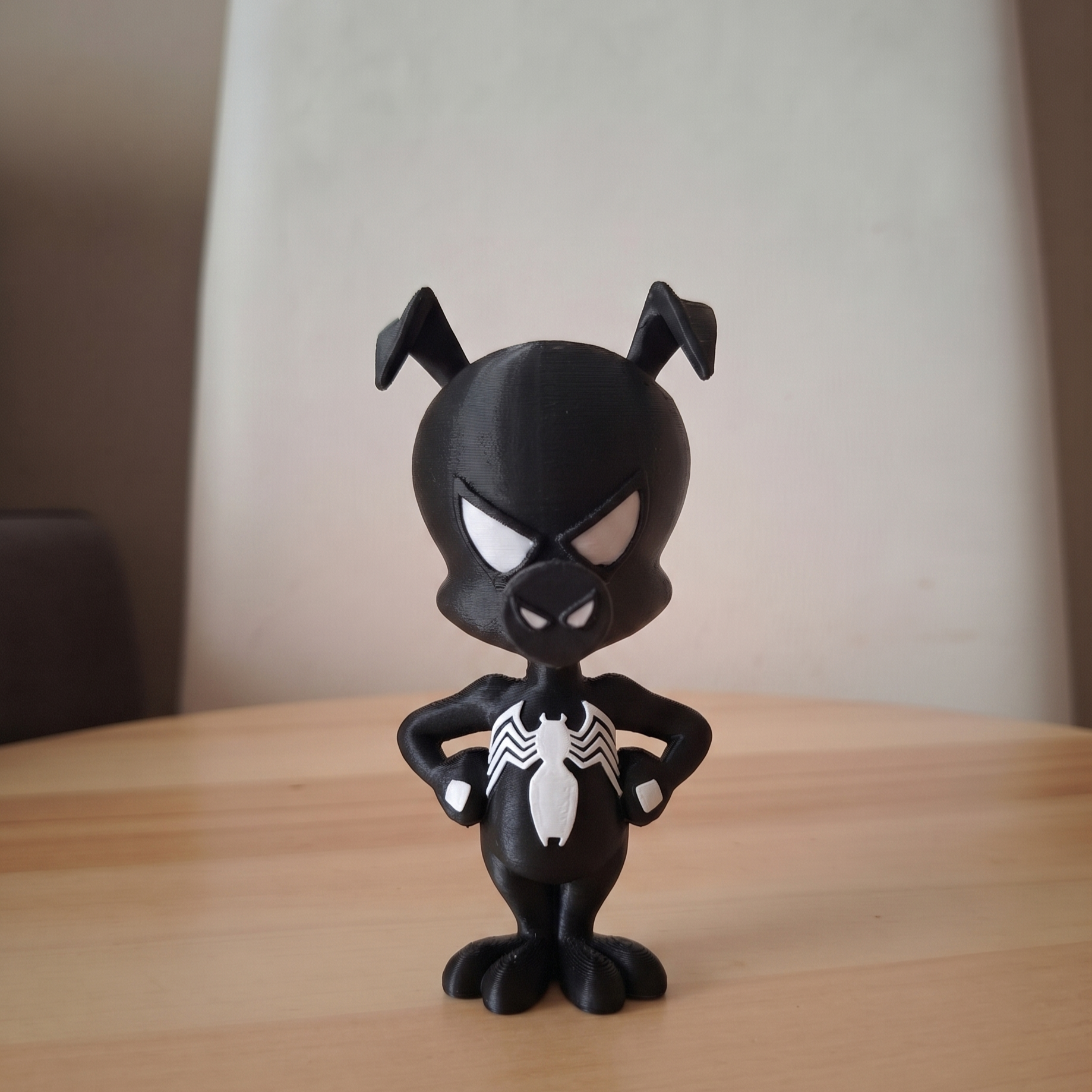 Spider Ham black suite