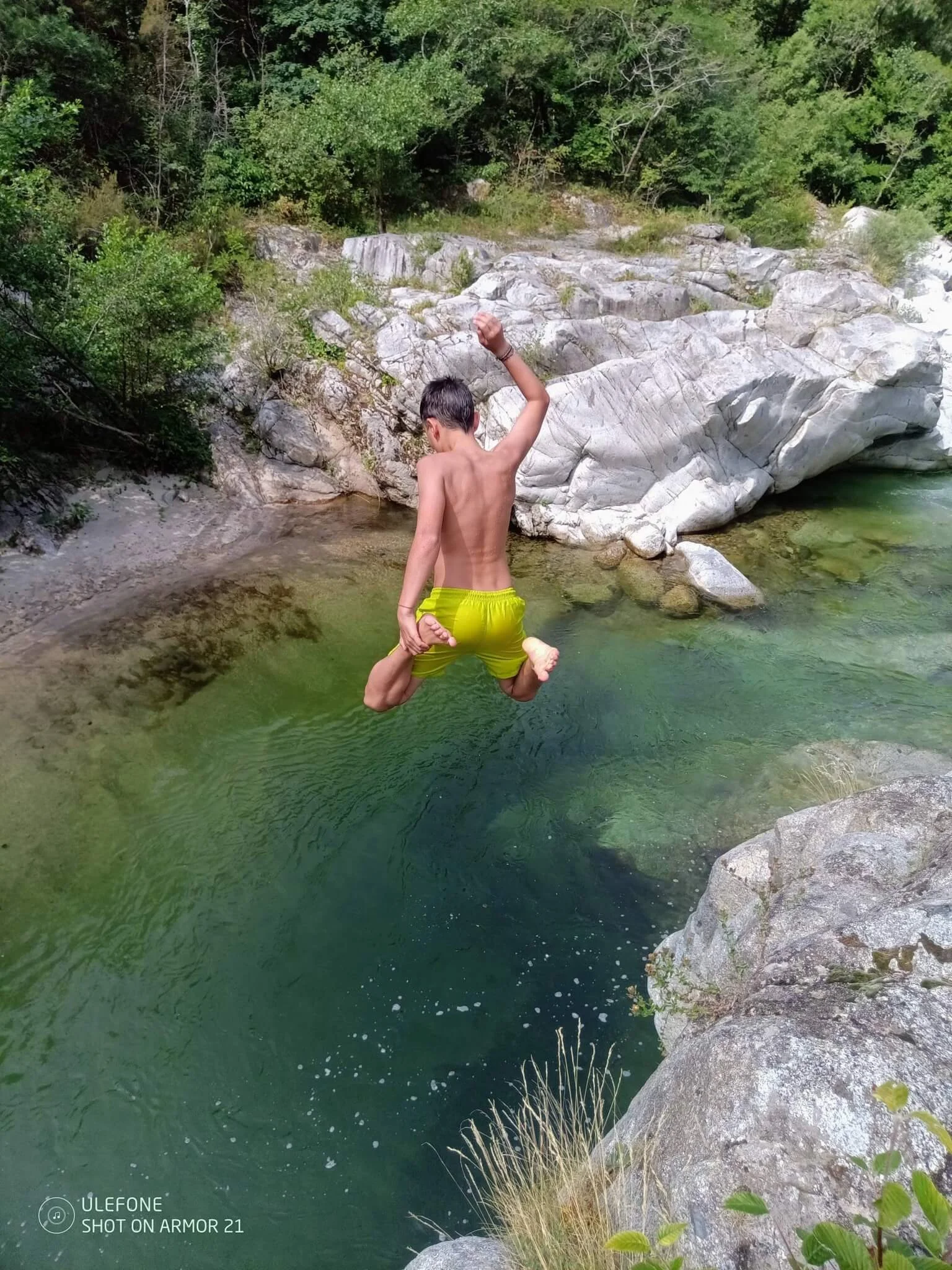 baignade-gite-datcha.jpg