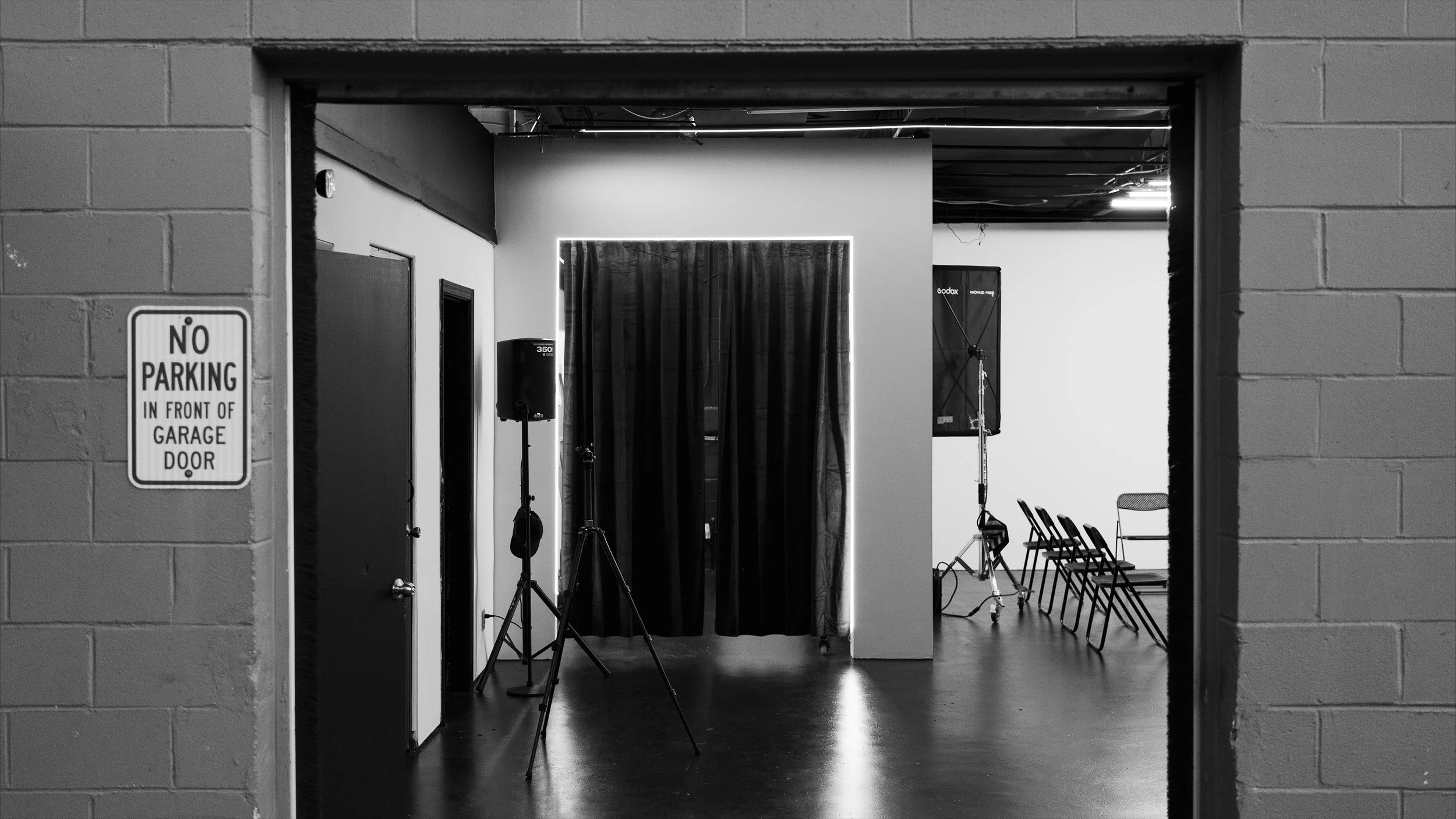 venue int:ext.jpg