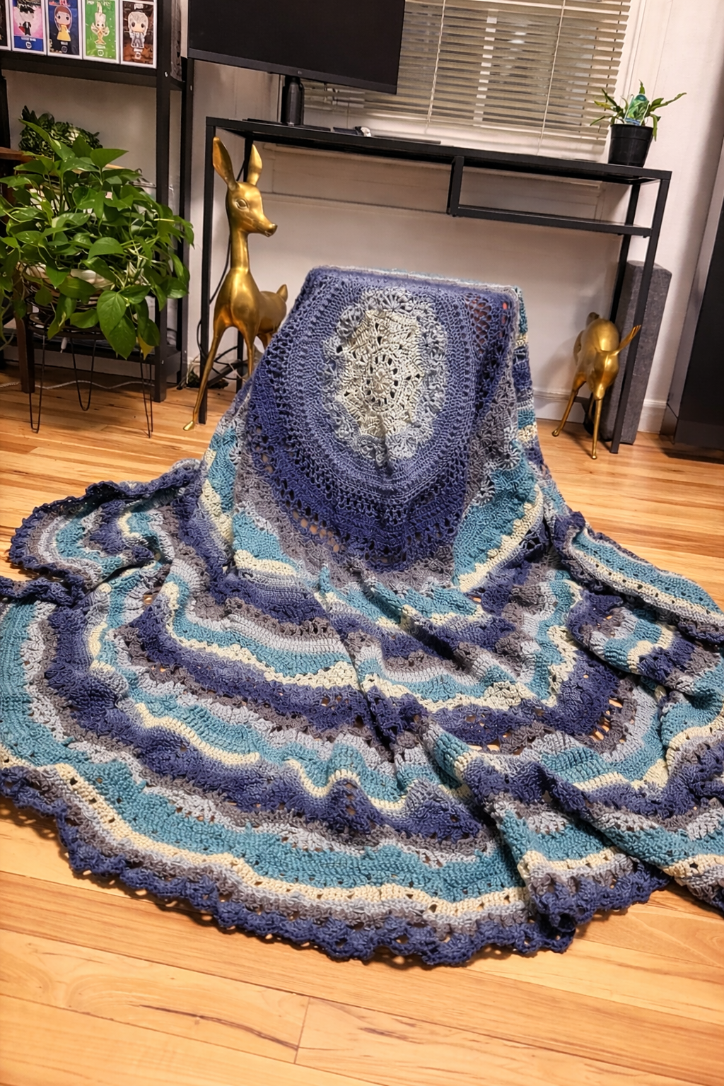 Heirloom Whirl in Deep Blues