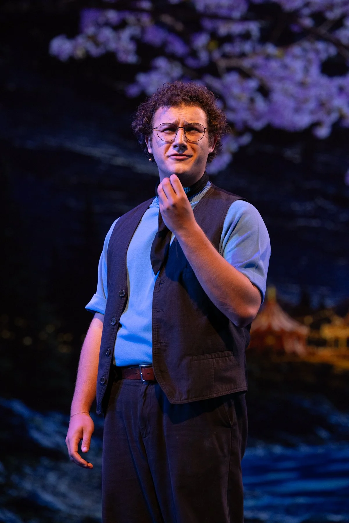 84%20Carousel_Cast2_SR.jpg