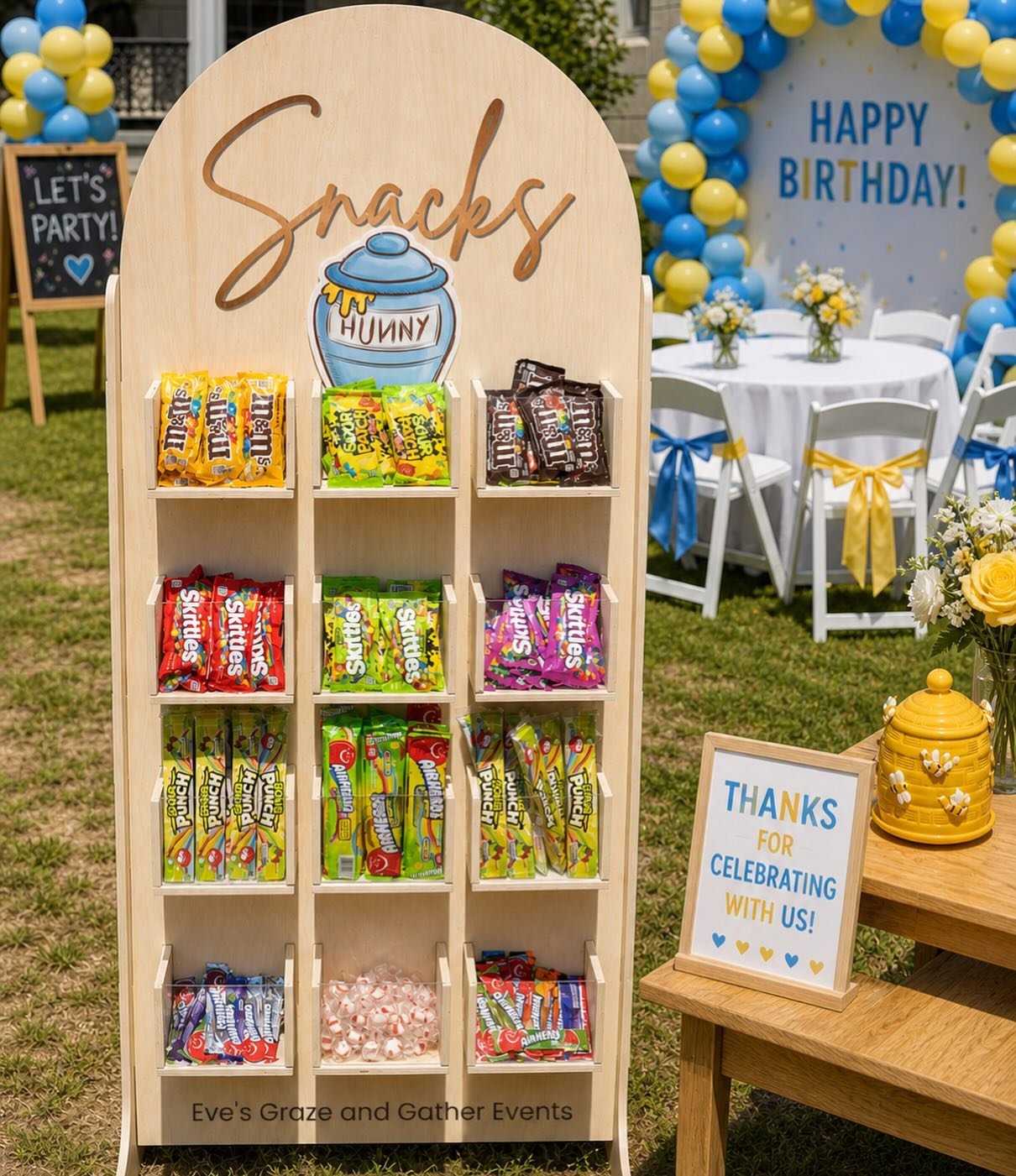 Add a sweet touch to your next event 🍭✨
Our snack cart is the perfect addition-fill it with your favorite treats or let us take care of it for you 🤍

From candy to desserts and everything in between, we&rsquo;ll make sure it looks as good as it tas