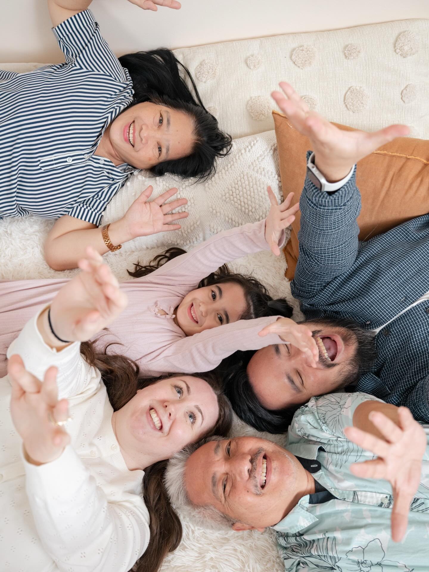 Proof that the best photos happen somewhere between the giggles and the chaos ✨