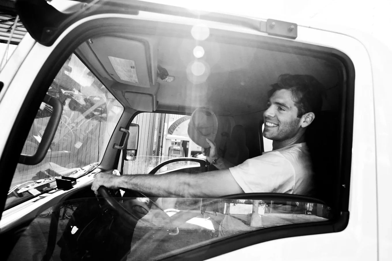 moving man drives sven moving truck