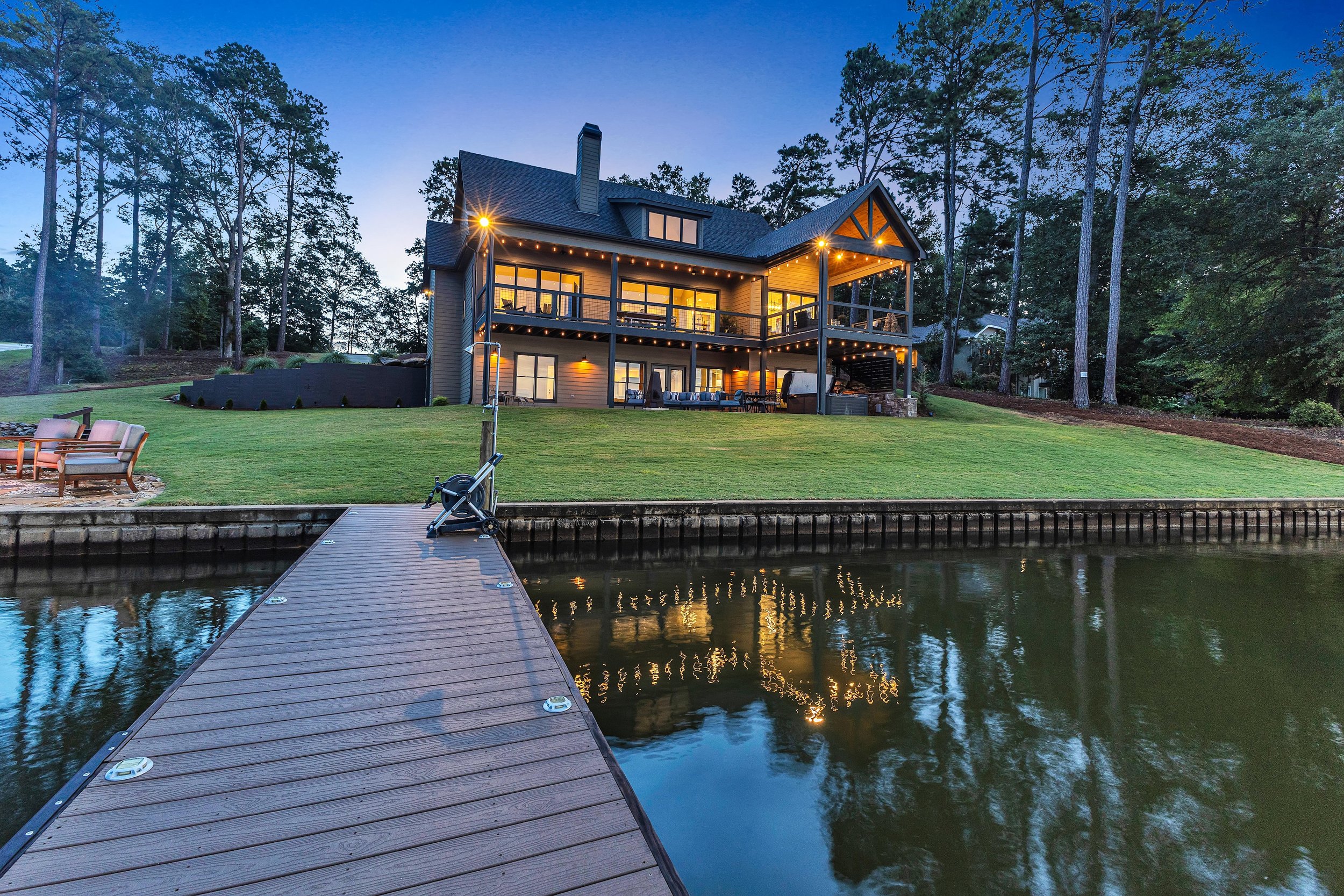 Dock – Cocktail Hour at it's finest