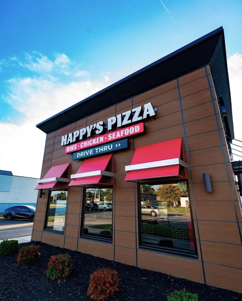 happy-pizza-2.jpg