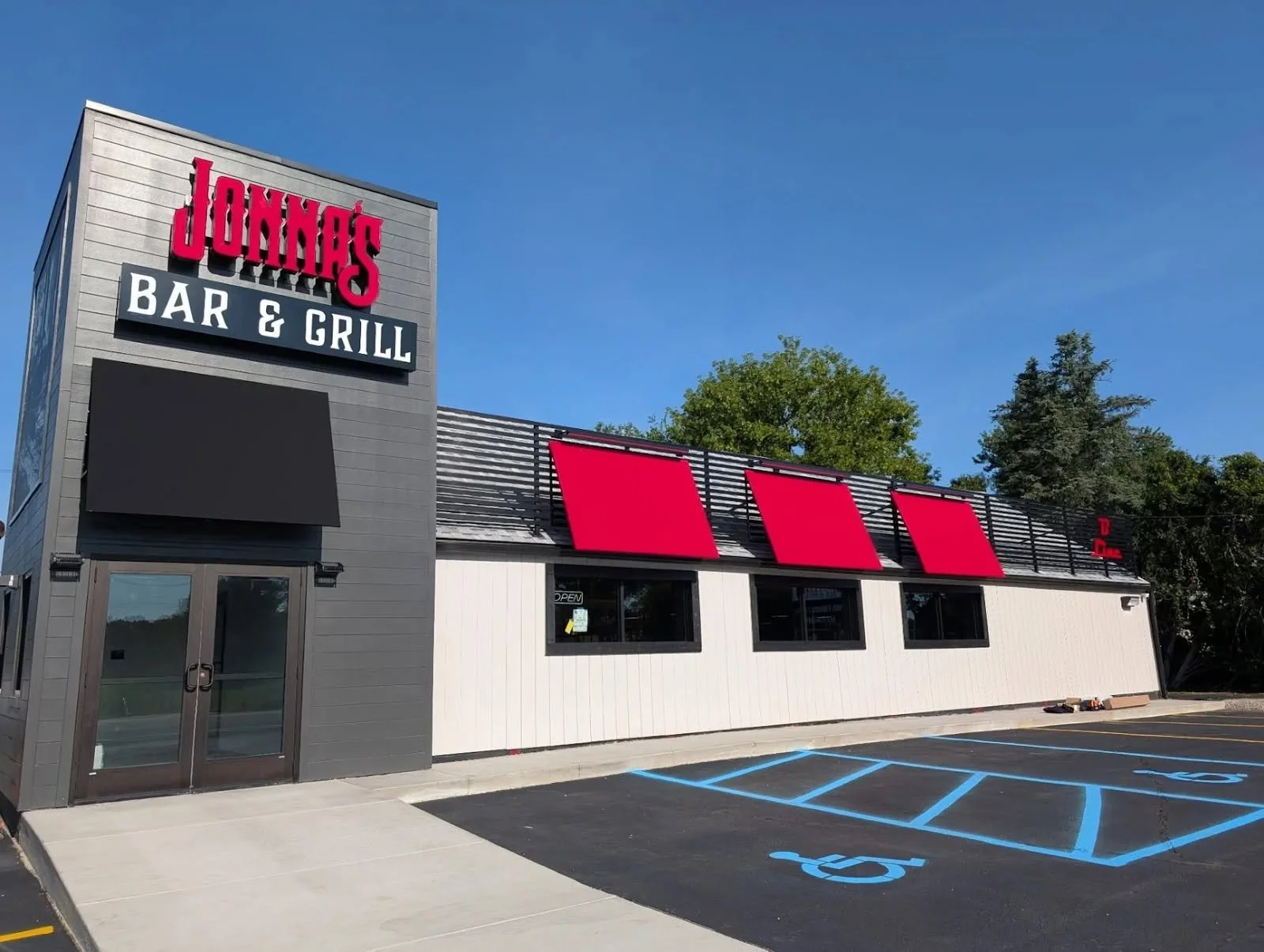Jonna’s Bar &amp; Grill