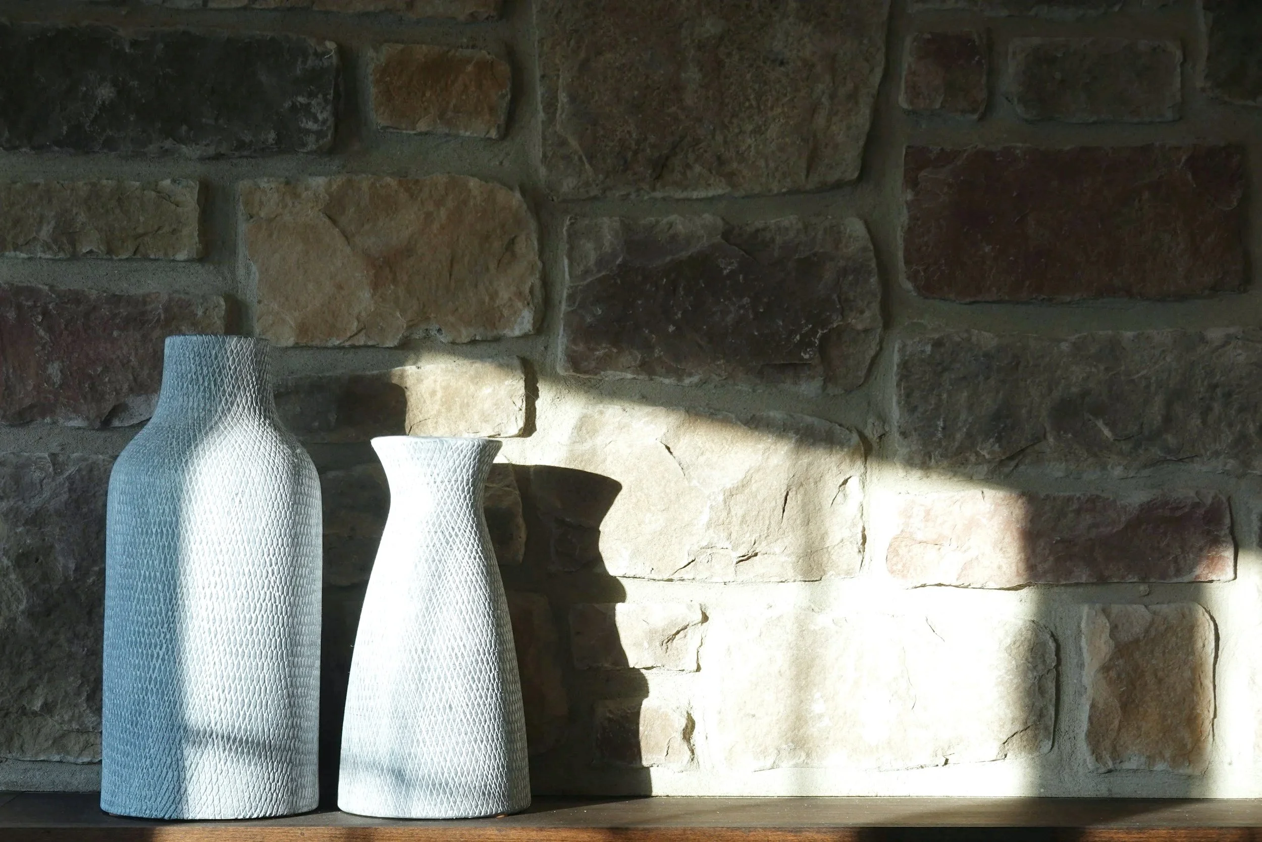 The finishing touches make all the difference. From arranging bookshelf vignettes to selecting the perfect art pieces, this service adds personality, warmth, and that pulled-together look every home deserves.