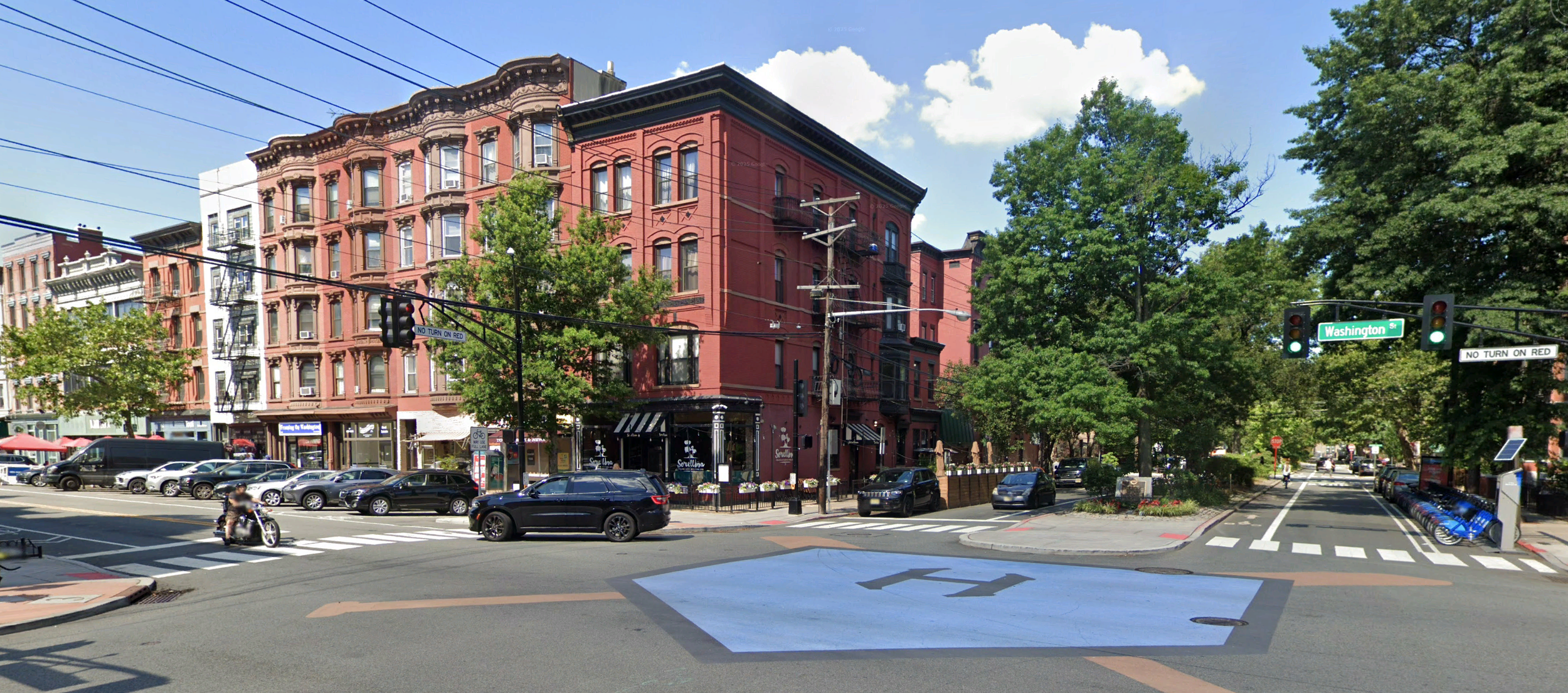 I Didn't Get the Walkable City Craze... Until I Moved to One.