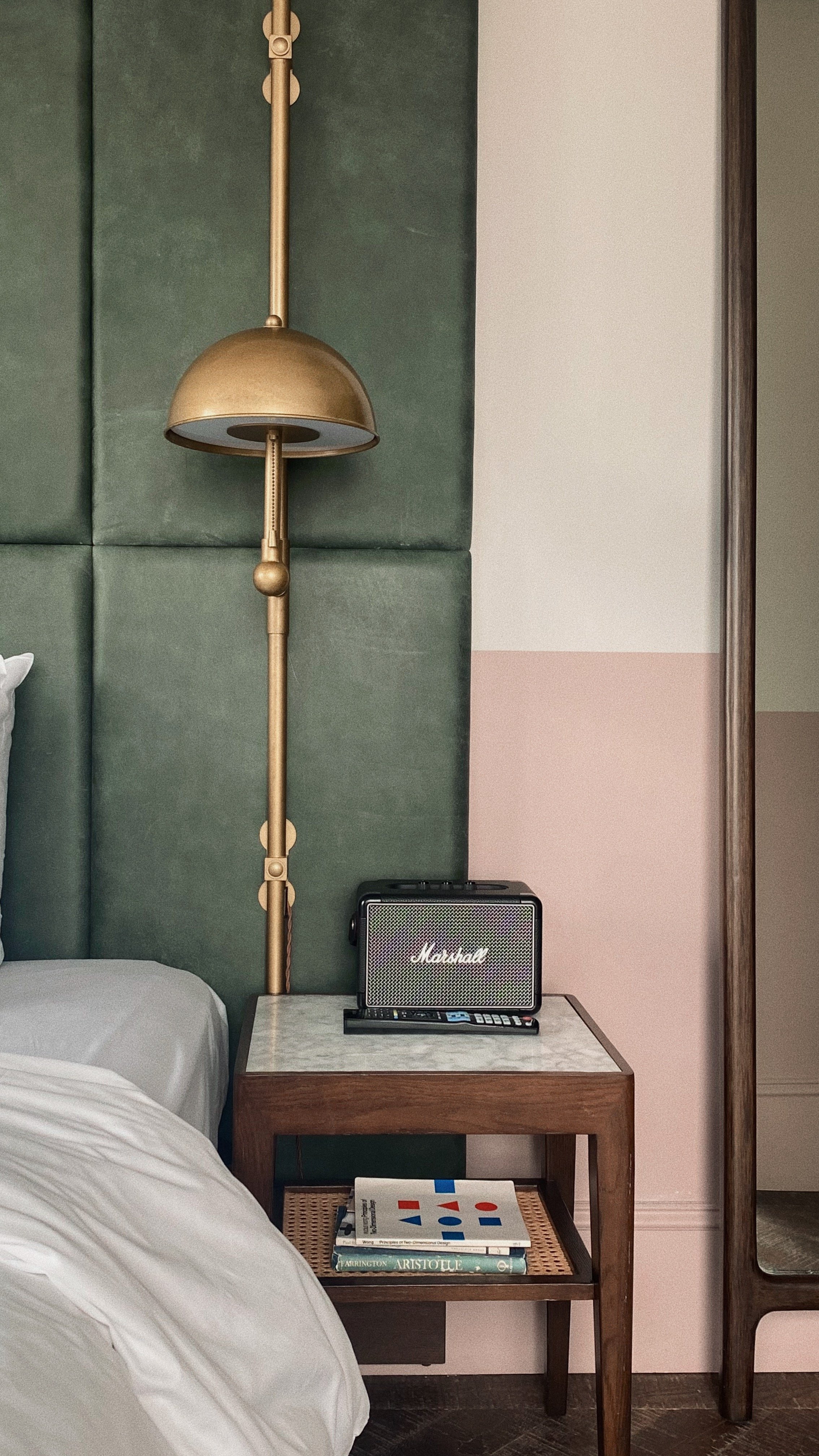 7 Signs Your Airbnb Needs a Redesign