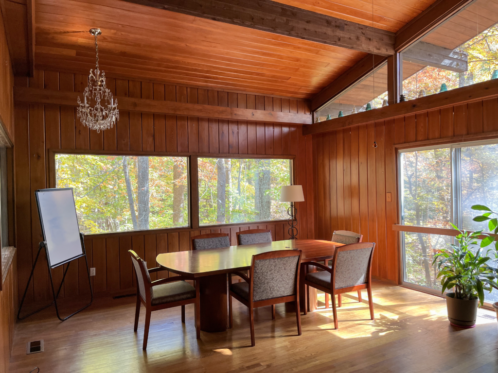 Conference/Dining Room