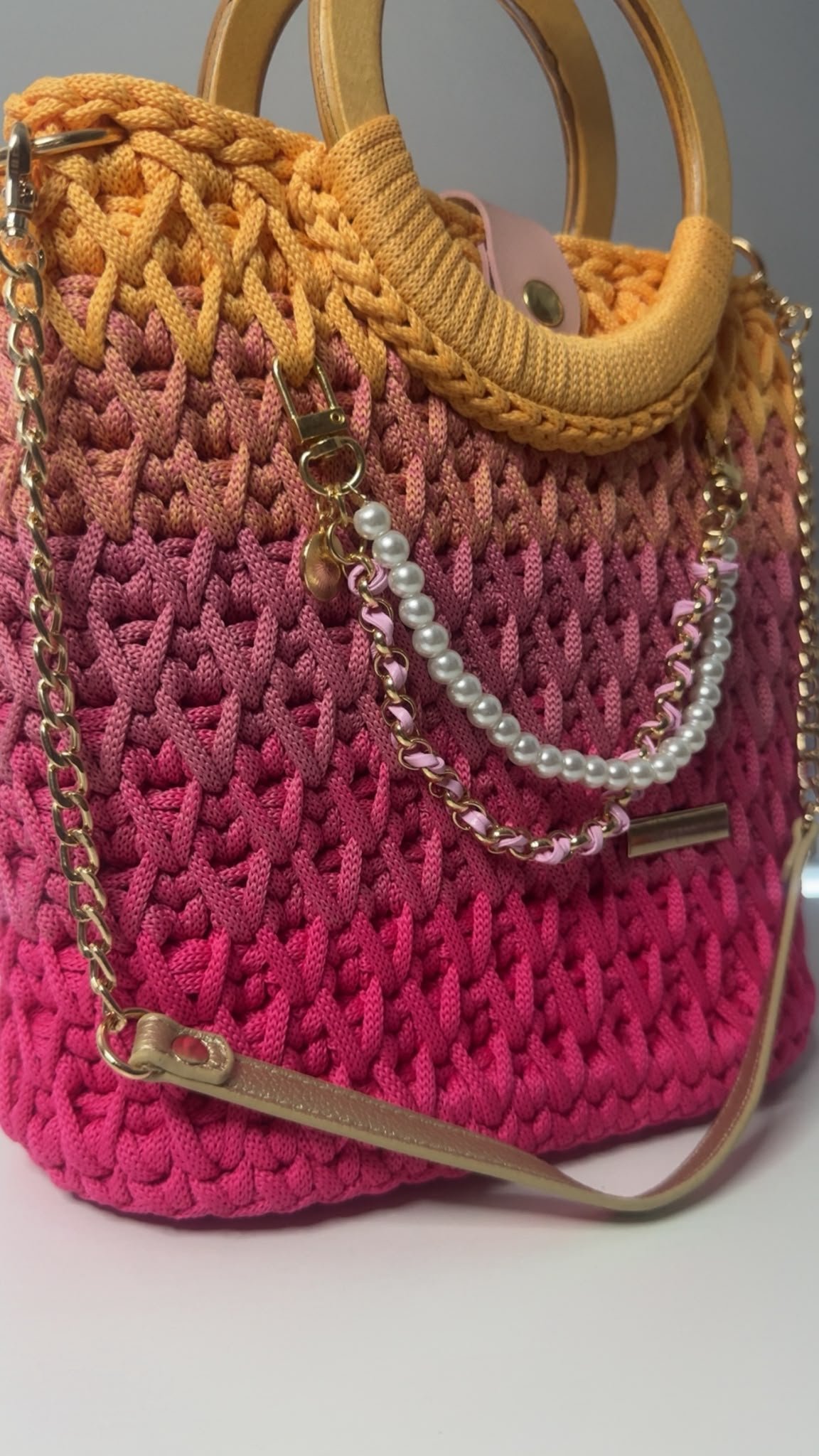 Rosy Elegance - Hanbdbag