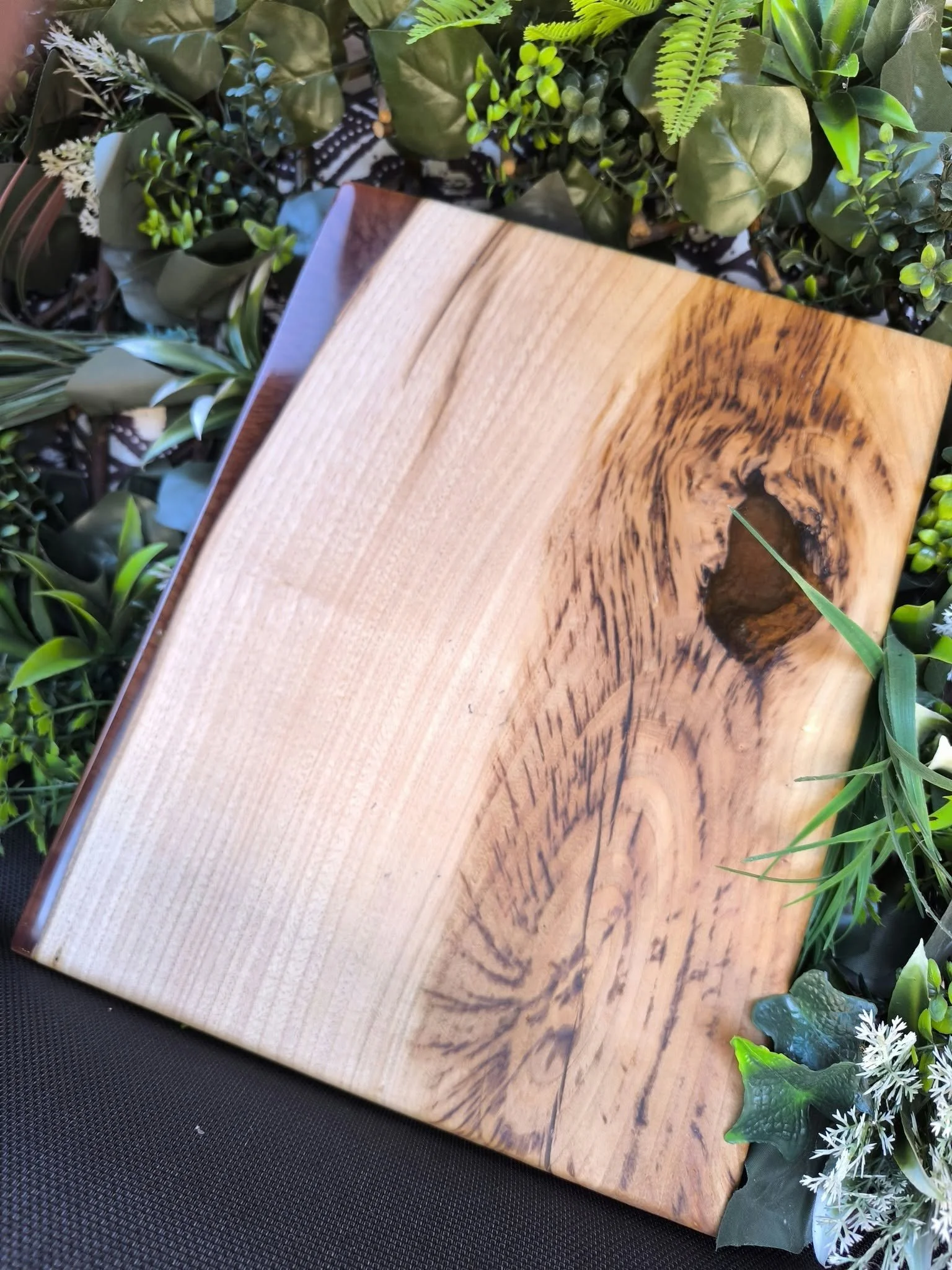 Plateau en Bois Massif Élegant