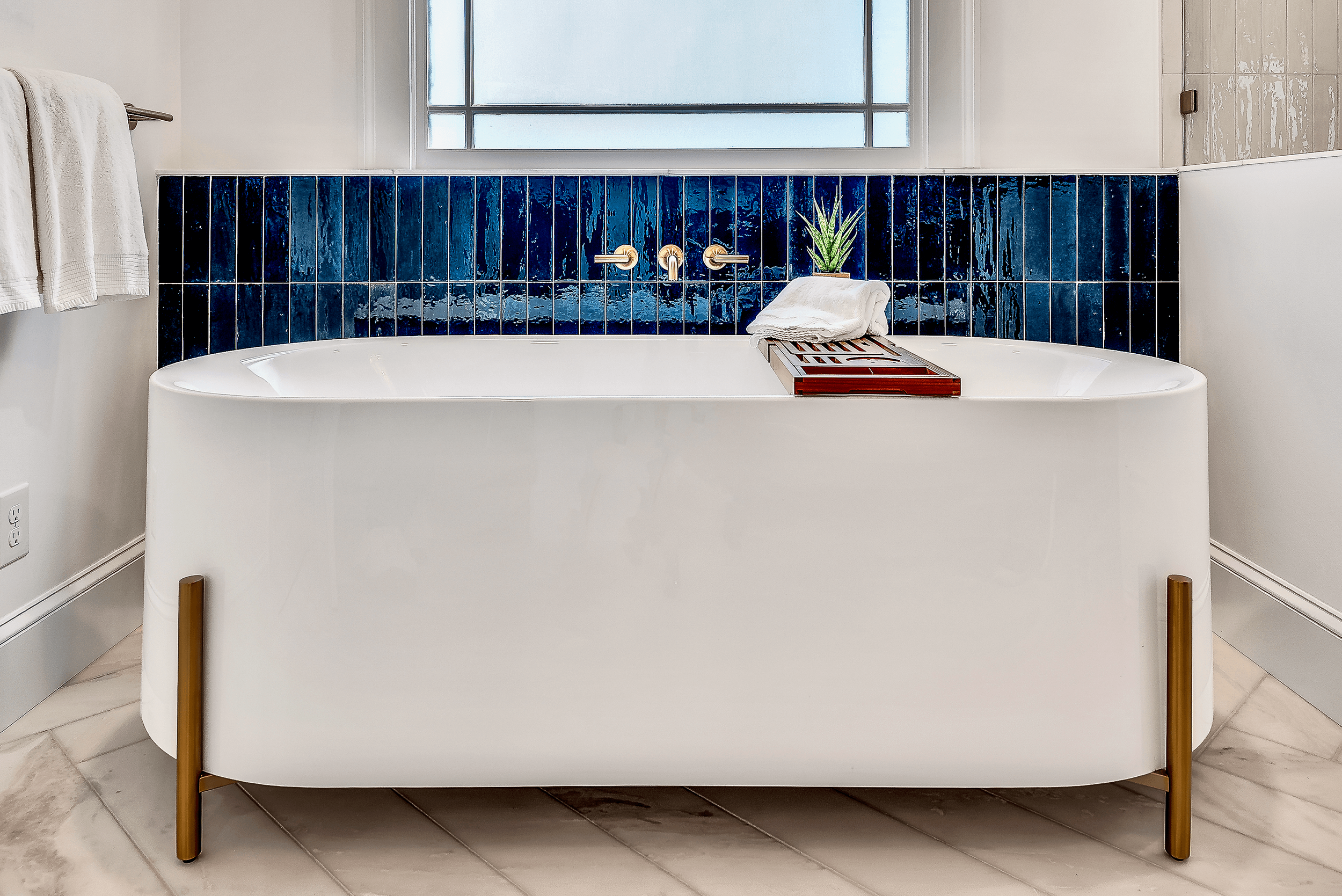 _1012 S Candler 09.png