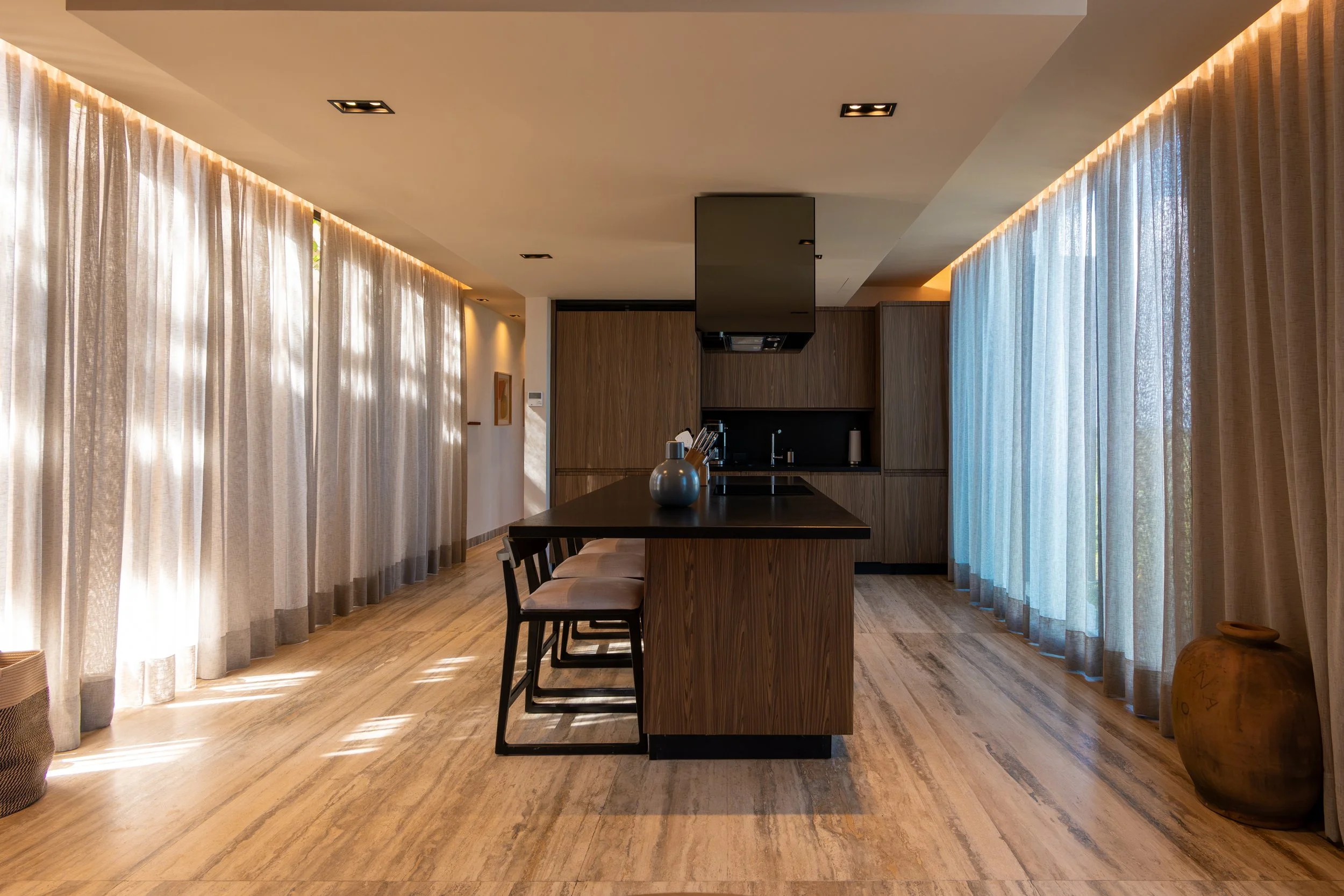 Bespoke Unidad 22-9.jpg