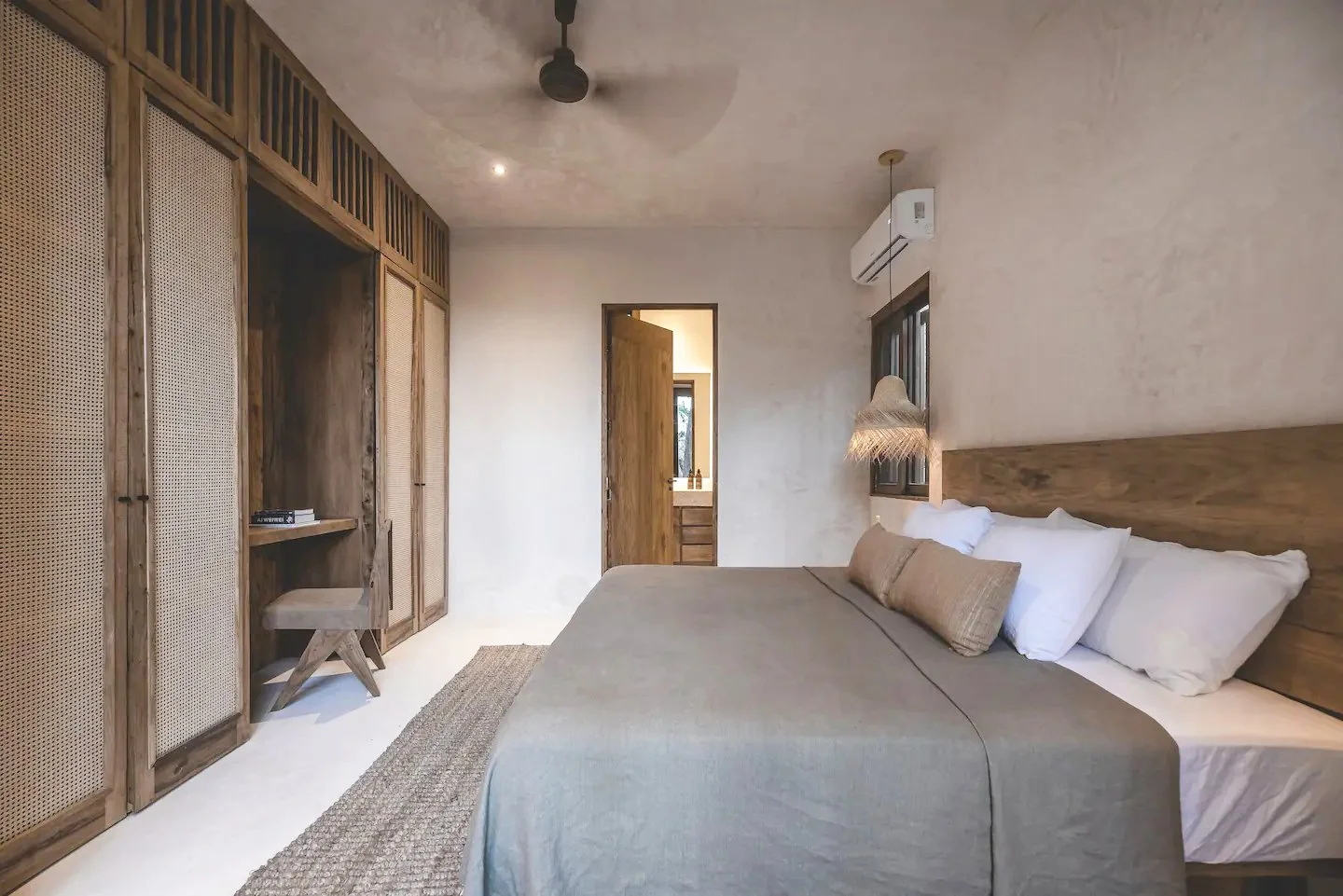 HABITACION 1 PLANTA BAJA 3.jpeg